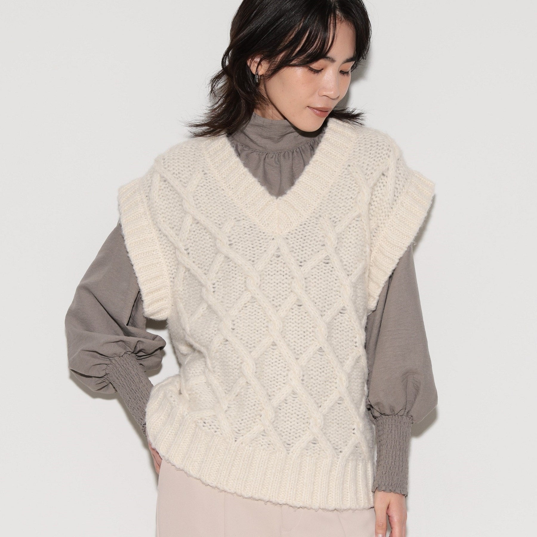 GALLEST Cable Knit Vest