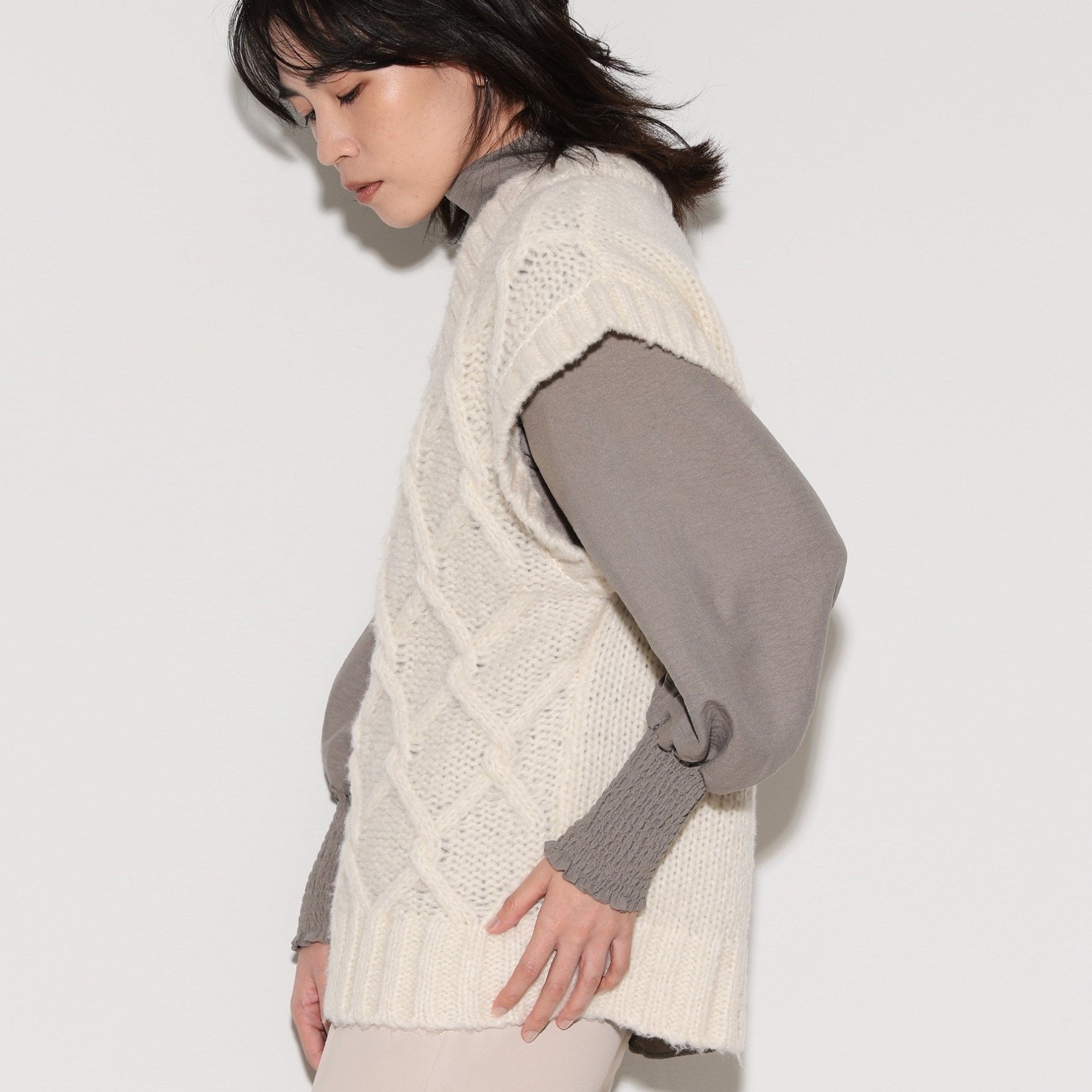 GALLEST Cable Knit Vest