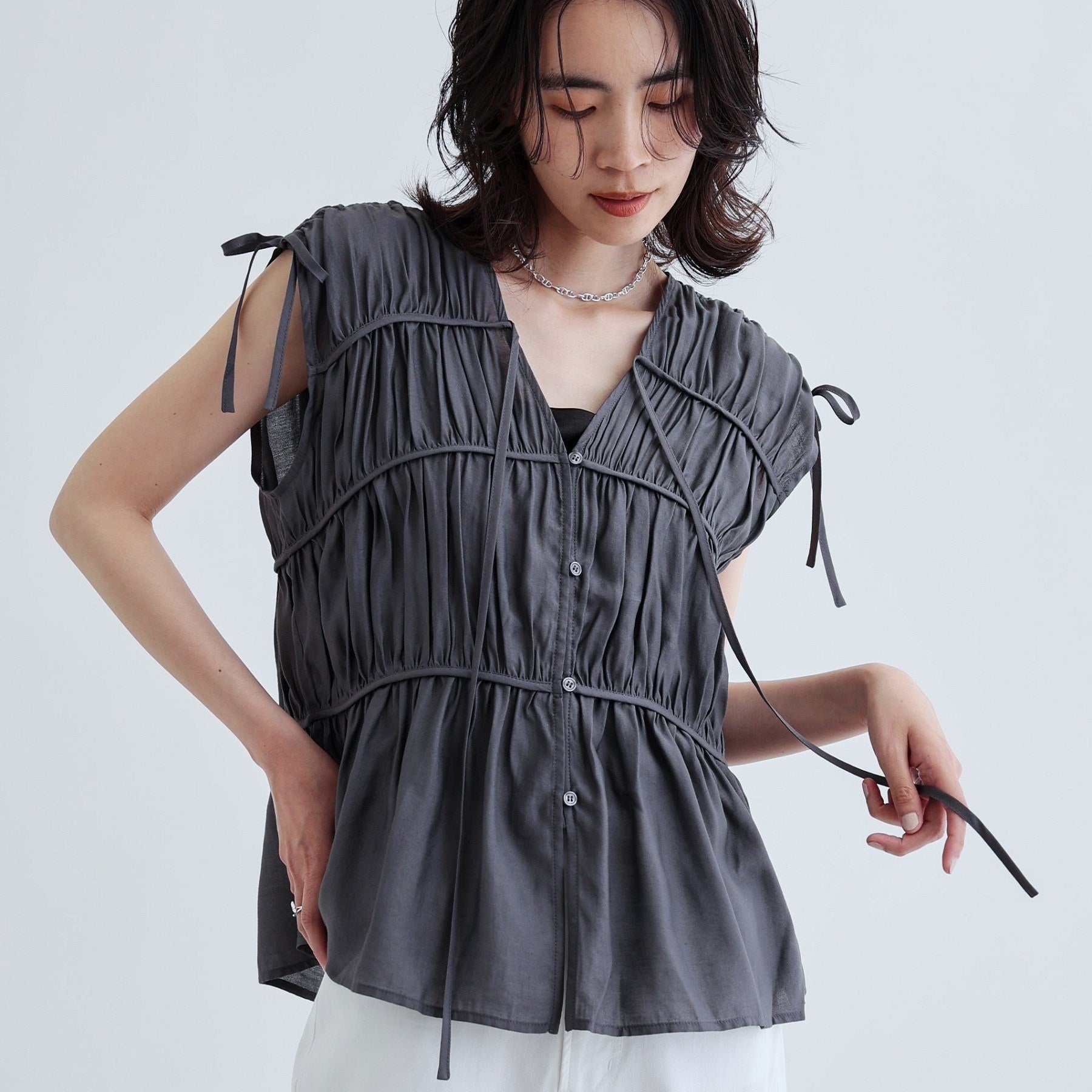 ギャレスト GALLEST ギャザースリーブレスブラウス （チャコールグレー(014)） チャコールグレー(014)