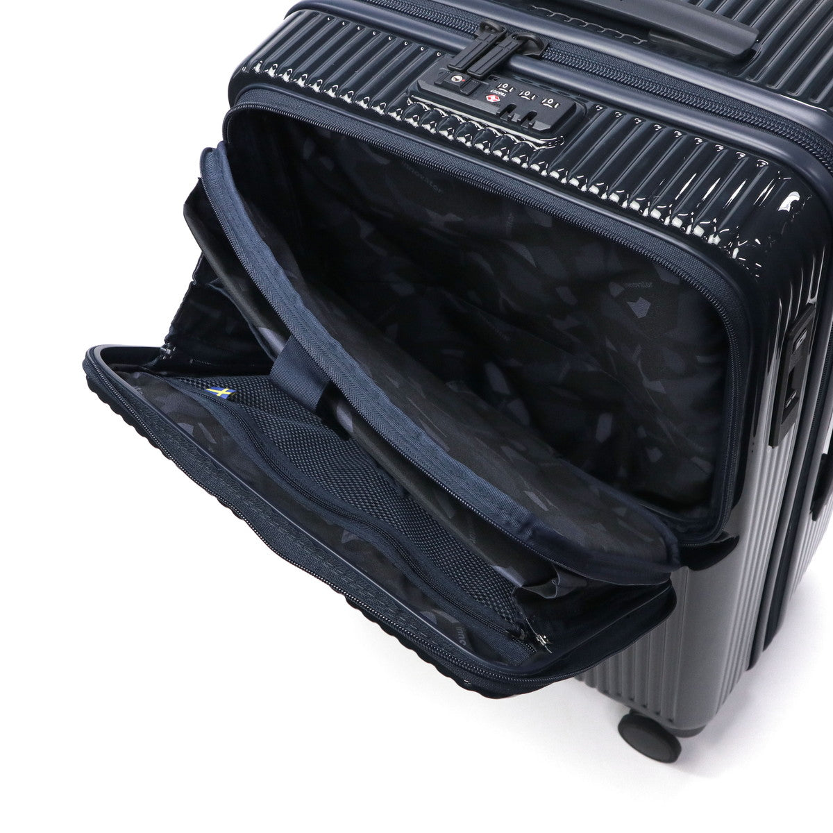 イノベーター innovator 正規品2年保証 スーツケース Mサイズ フロントオープン ブランド キャリー 軽量 ストッパー 静音 TSAロック 1週間 PC収納 6～7泊 62L Middle INV60-MIRR（HunterGreen） HunterGreen