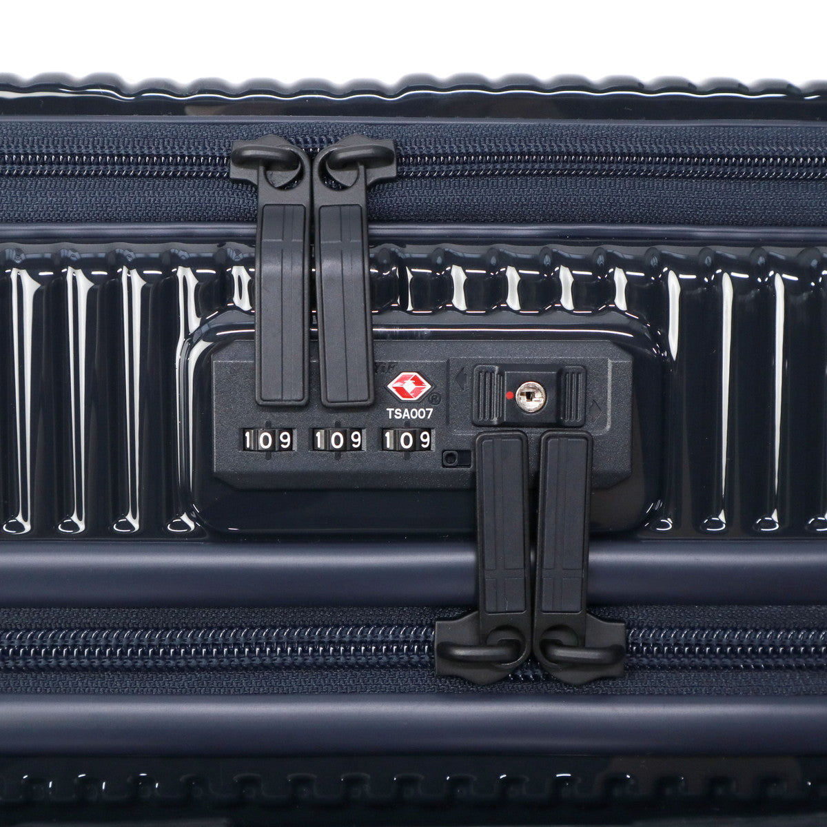 イノベーター innovator 正規品2年保証 スーツケース Mサイズ フロントオープン ブランド キャリー 軽量 ストッパー 静音 TSAロック 1週間 PC収納 6～7泊 62L Middle INV60-MIRR（HunterGreen） HunterGreen