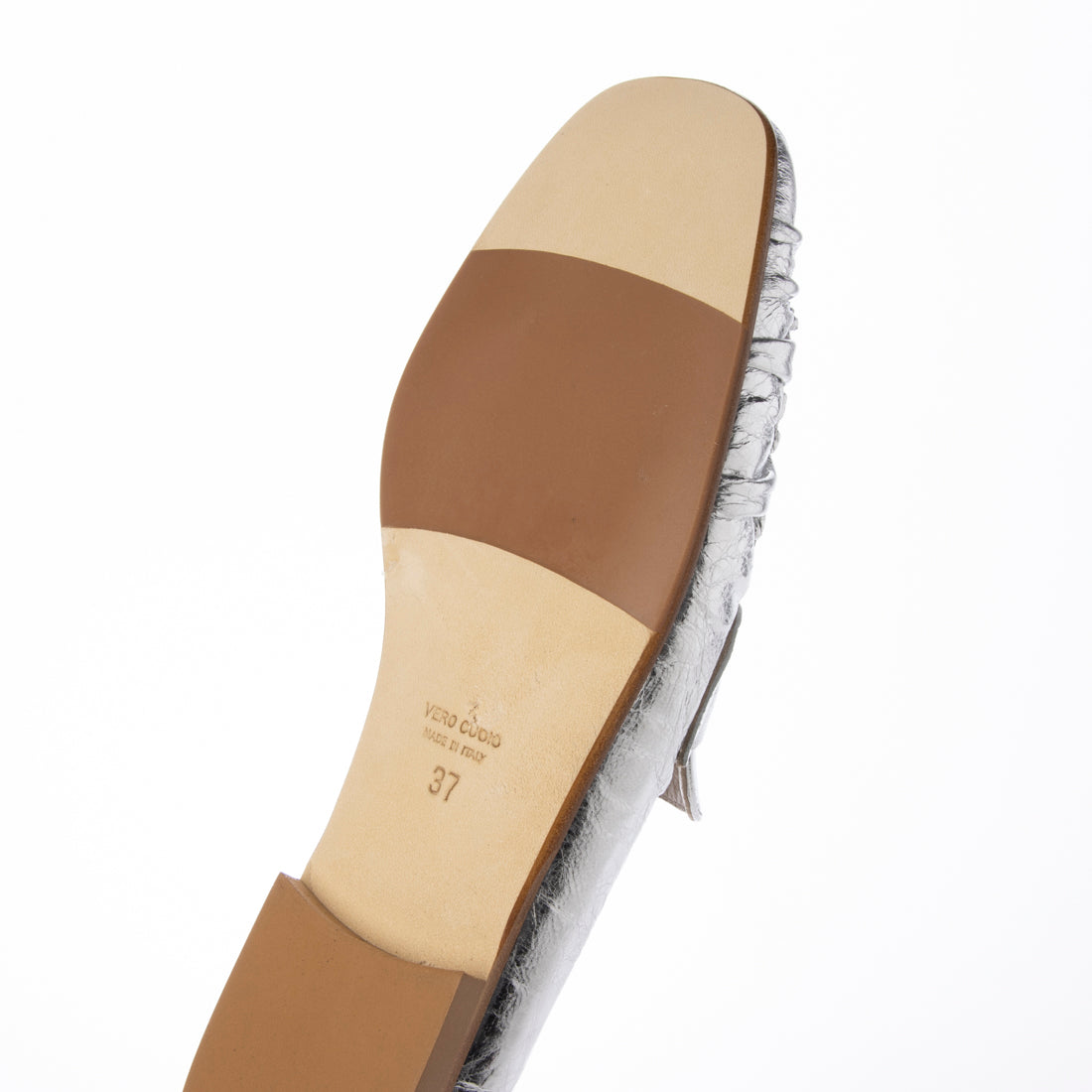 インターショシュール INTER-CHAUSSURES ラウンドトウベーシックローファー （シルバー） シルバー