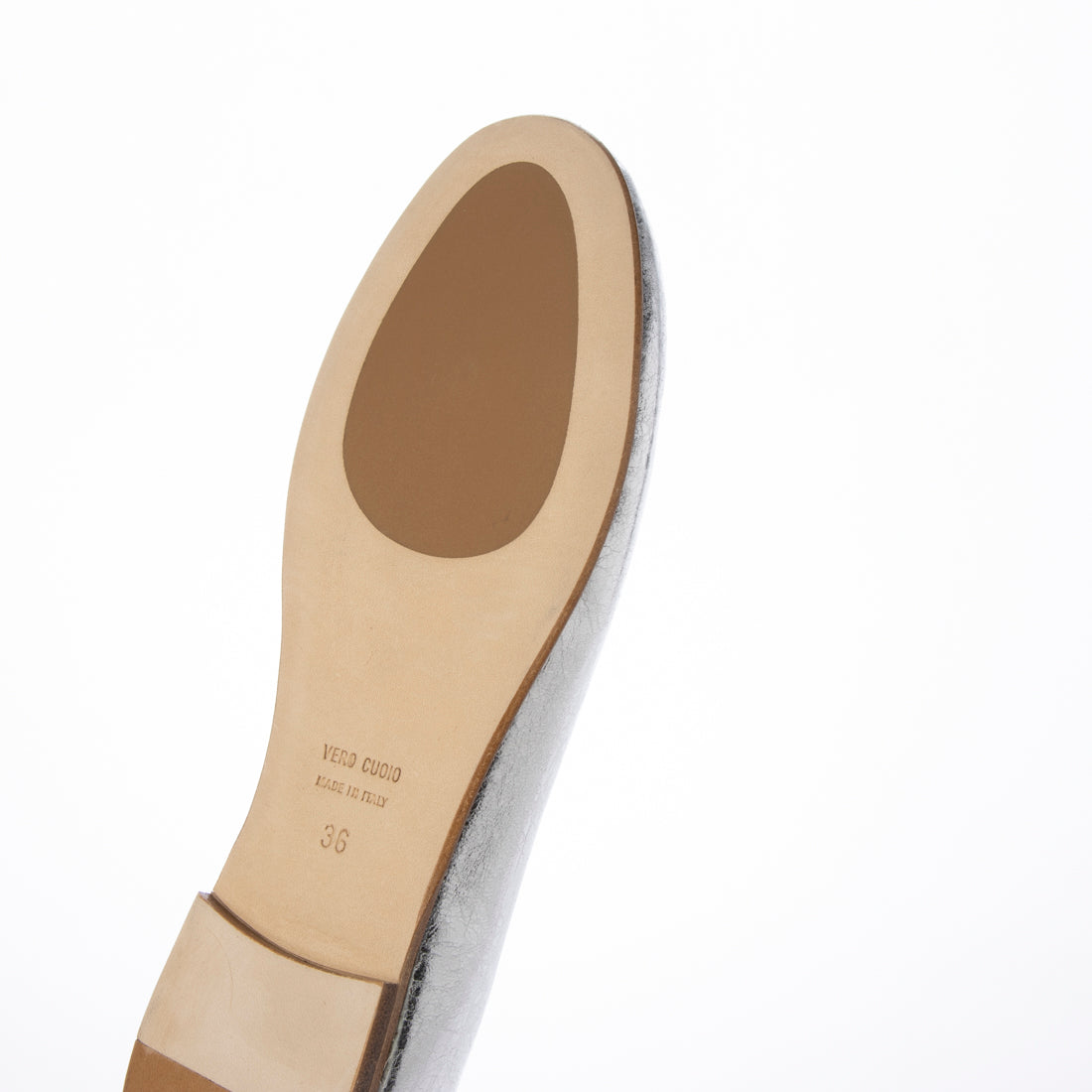 インターショシュール INTER-CHAUSSURES ラウンドトウサケットバレエシューズ （シルバー） シルバー
