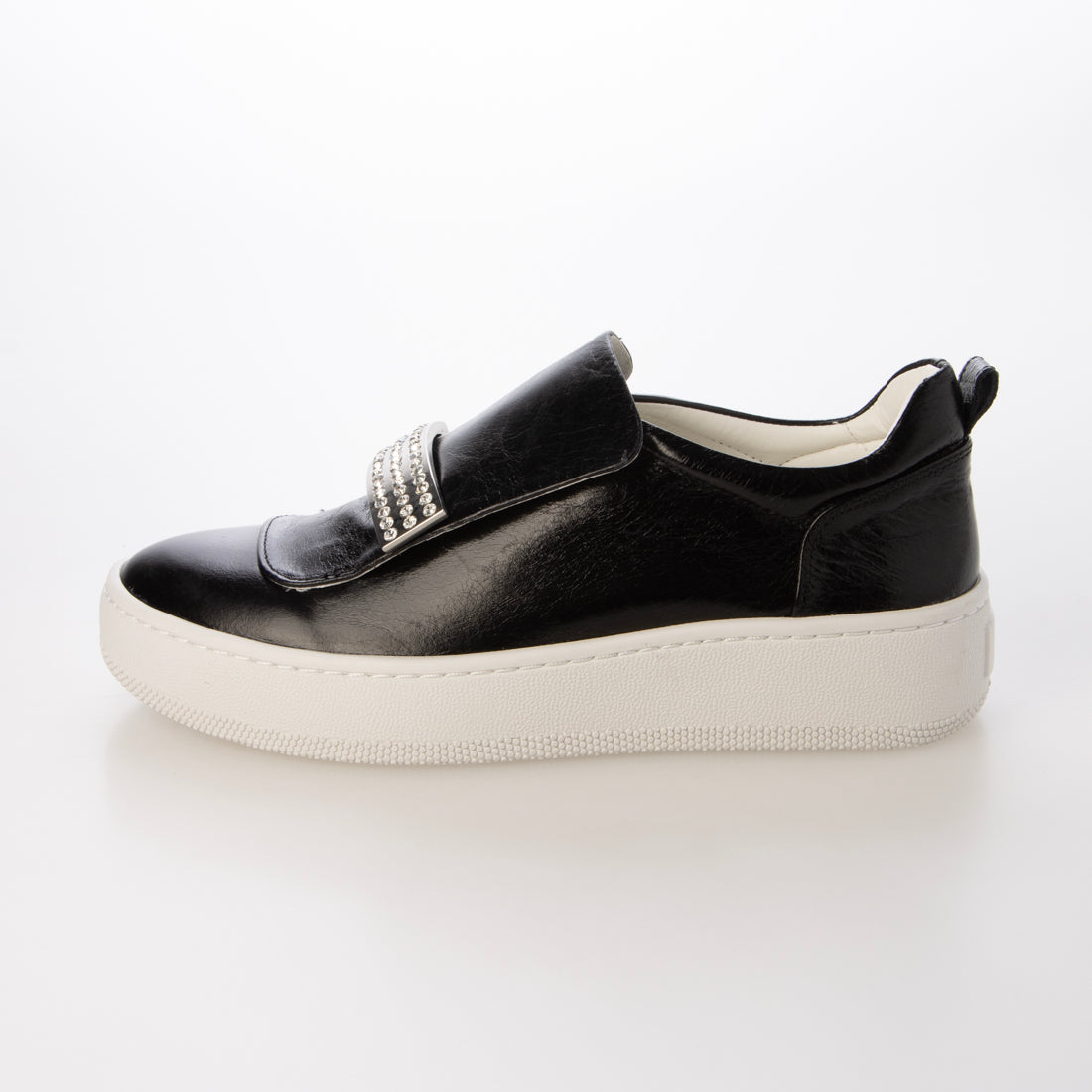 インターショシュール INTER-CHAUSSURES ビジューバックルレザースリッポン （ブラック） ブラック