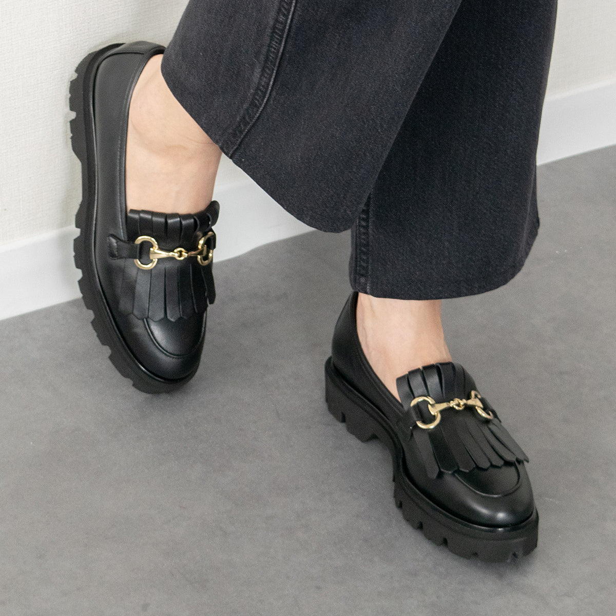 インターショシュール INTER-CHAUSSURES ラウンドトウキルトビットローファー （ブラック） ブラック