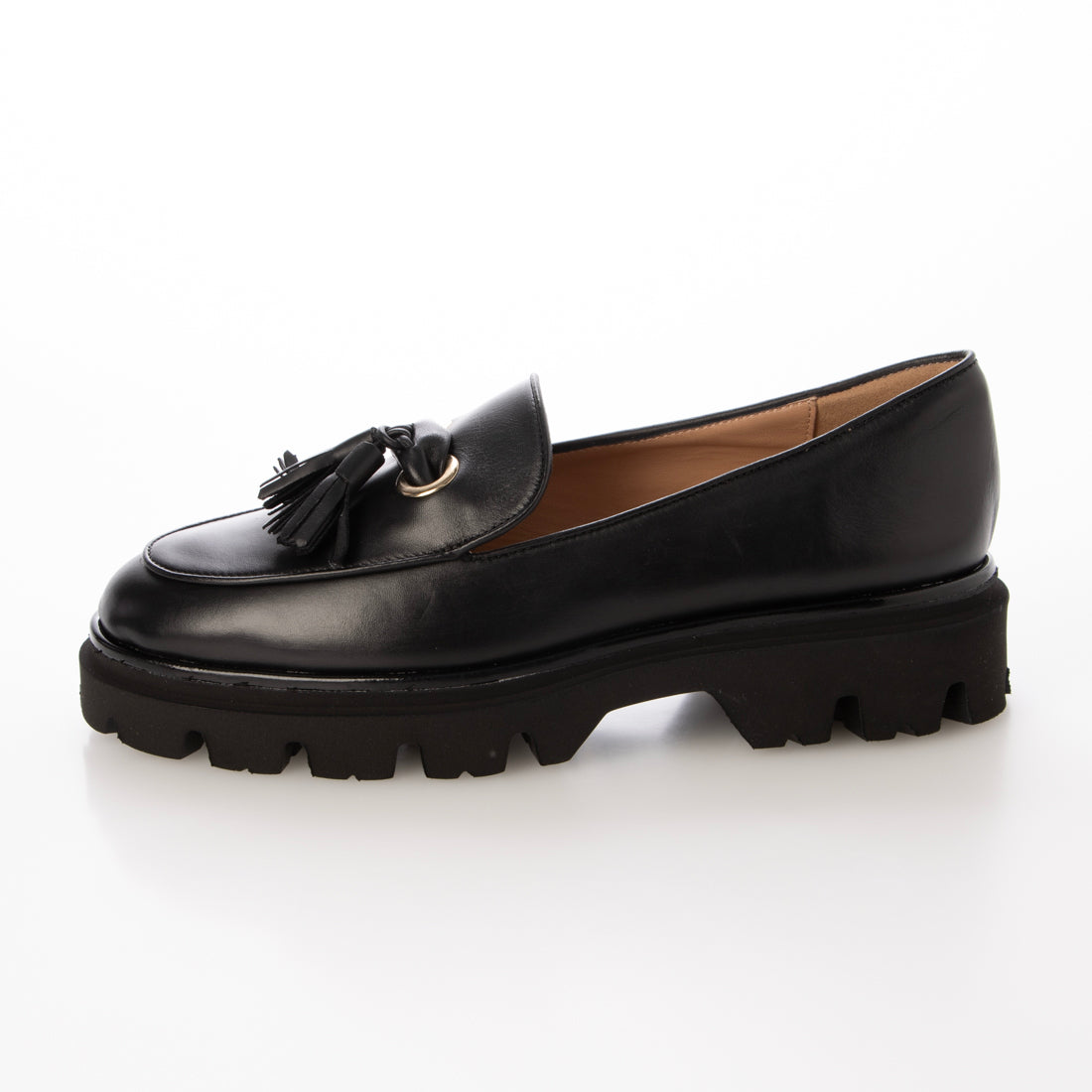 インターショシュール INTER-CHAUSSURES ライトタンクソールタッセルローファー （ブラック） ブラック