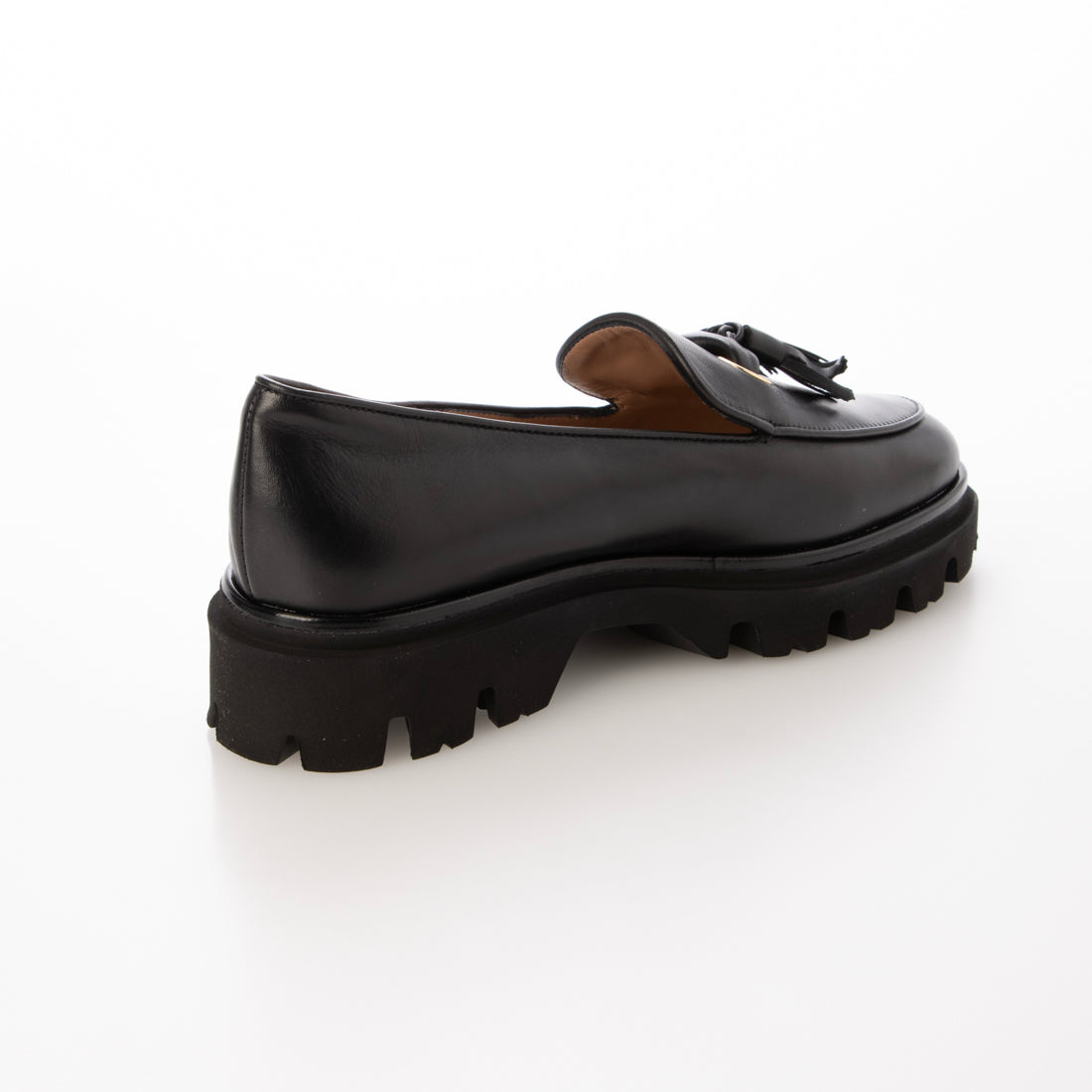 インターショシュール INTER-CHAUSSURES ライトタンクソールタッセルローファー （ブラック） ブラック
