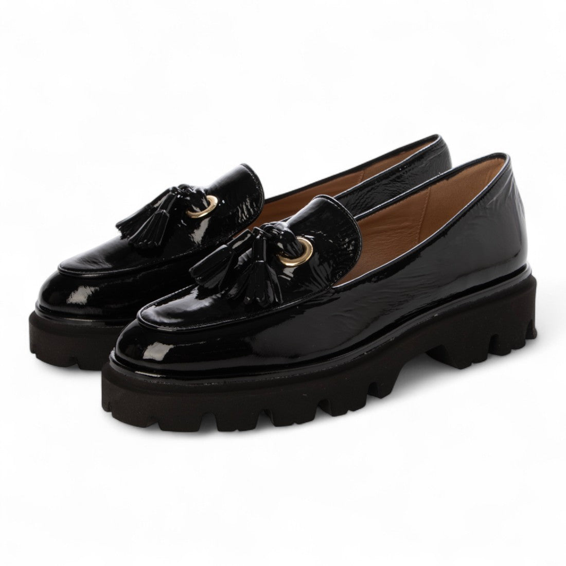 インターショシュール INTER-CHAUSSURES ライトタンクソールタッセルローファー （ブラックエナメル） ブラックエナメル