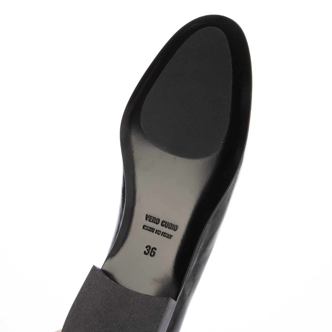 インターショシュール INTER-CHAUSSURES ラウンドトウセンターシームパンプス （ブラックエナメル） ブラックエナメル