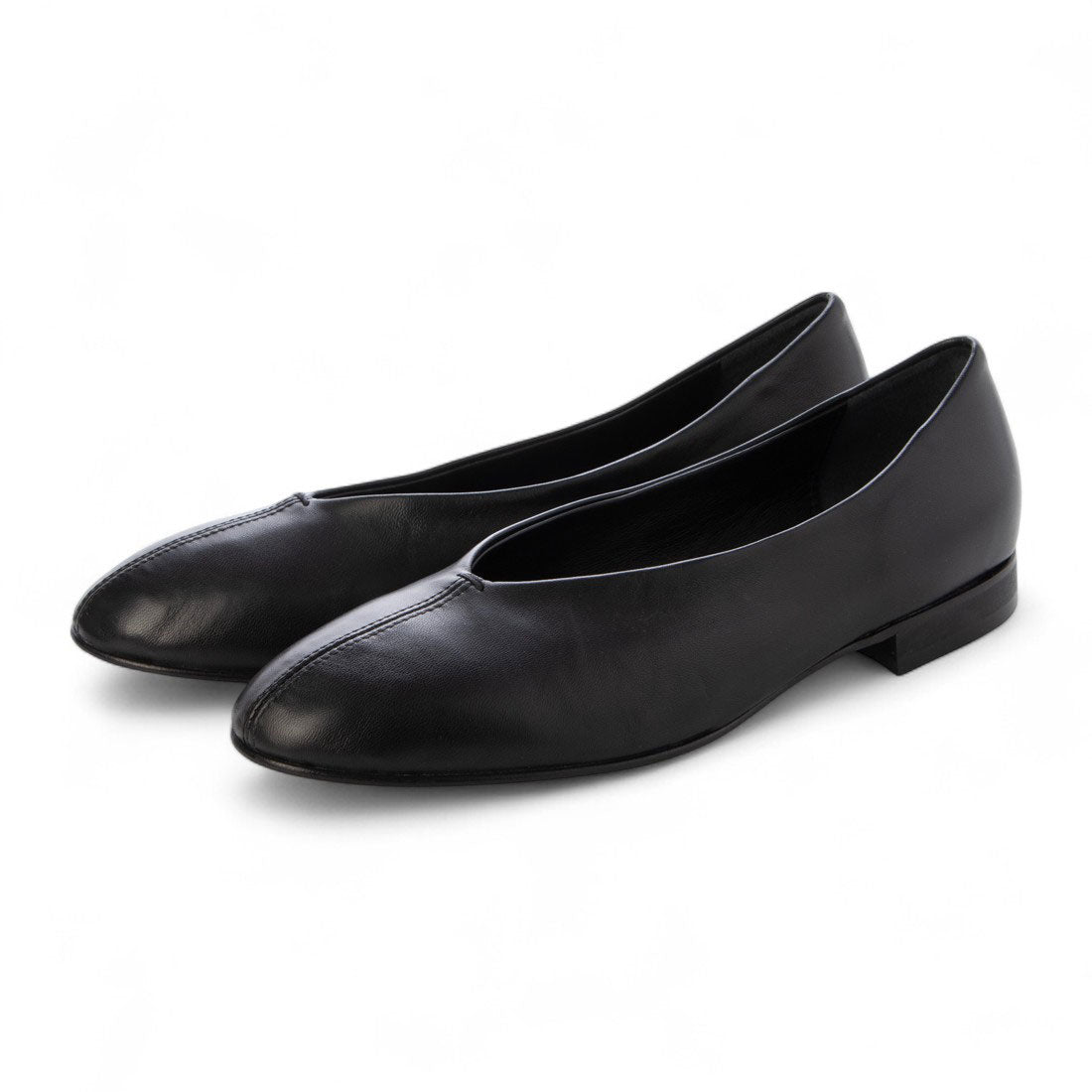 インターショシュール INTER-CHAUSSURES ラウンドトウセンターシームパンプス （ブラック） ブラック