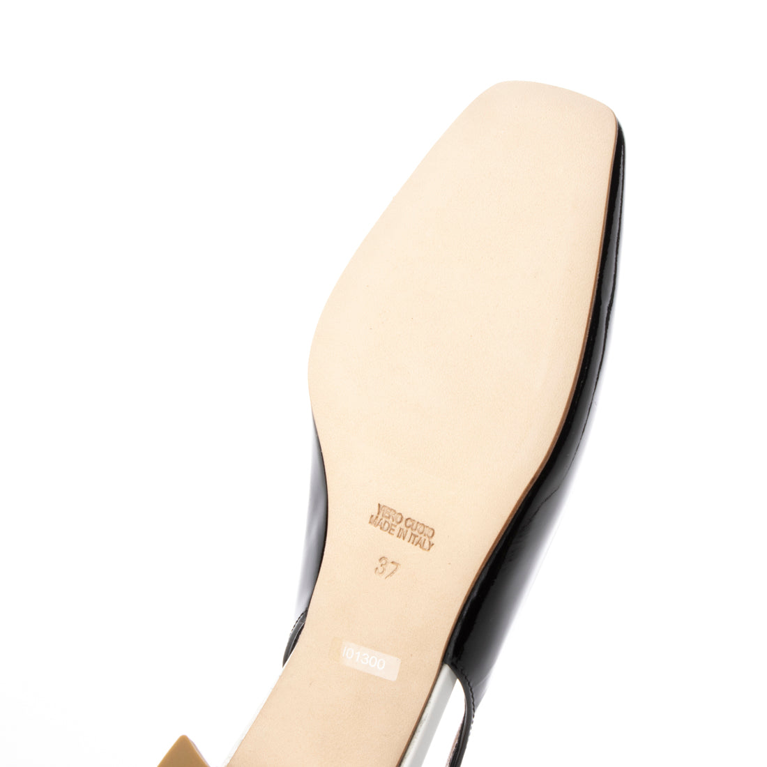 インターショシュール INTER-CHAUSSURES スクエアバックバンドバイカラーパンプス