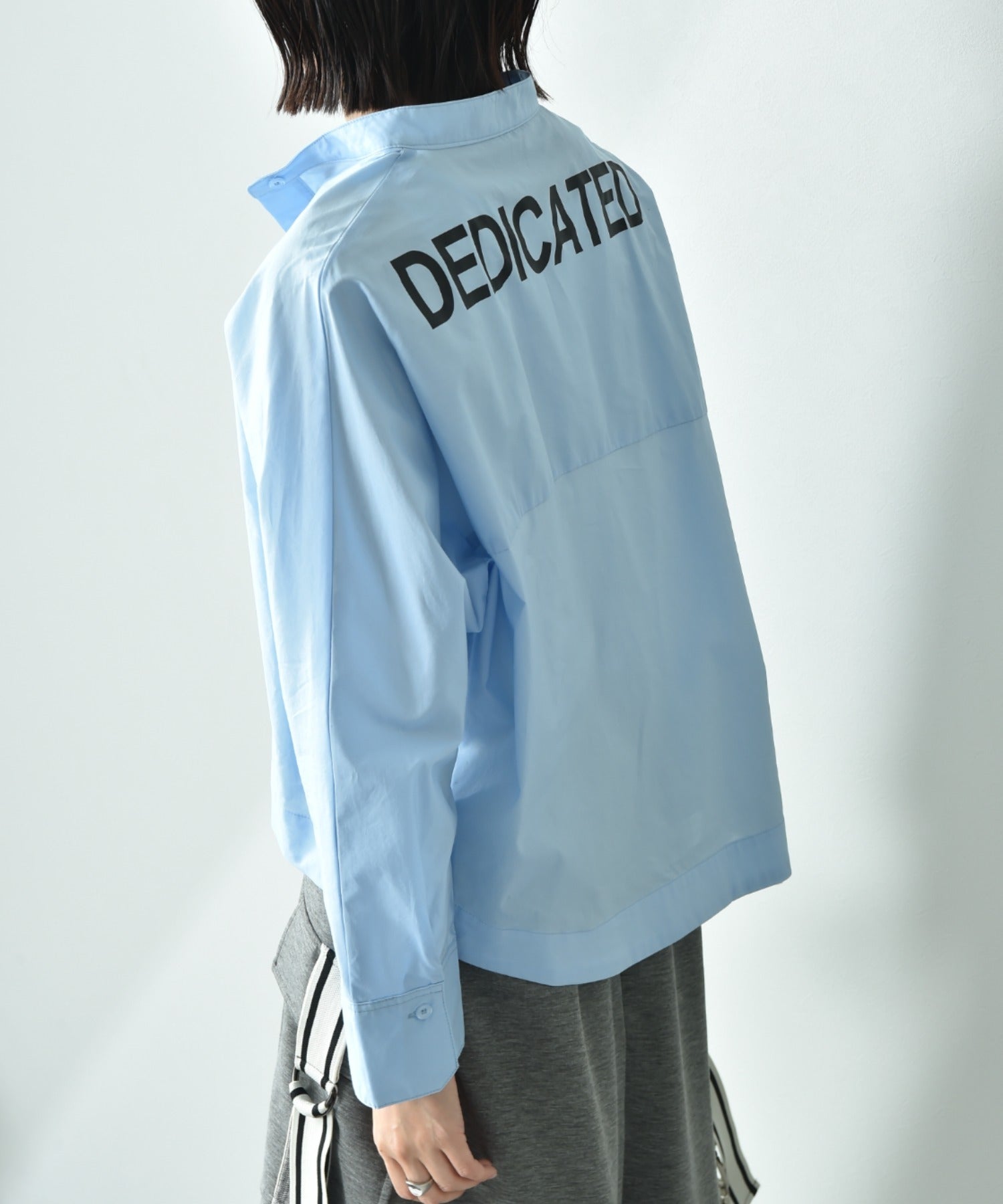 インタープラネット INTERPLANET BACKプリントドルマンシャツ （サックス） サックス