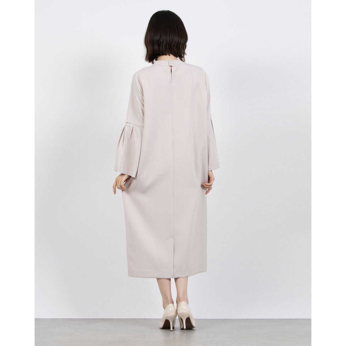 インタープラネット INTERPLANET 【マシーンウォッシャブル】ダブルクロス袖パール釦ワンピース