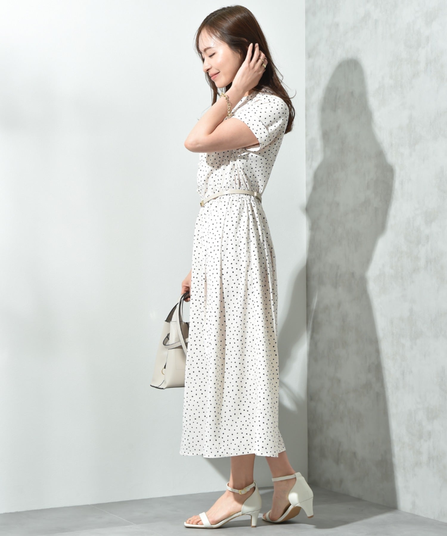 インタープラネット INTERPLANET ランダムドットスキッパーフレンチ袖ワンピース （ドット オフホワイト） ドット オフホワイト