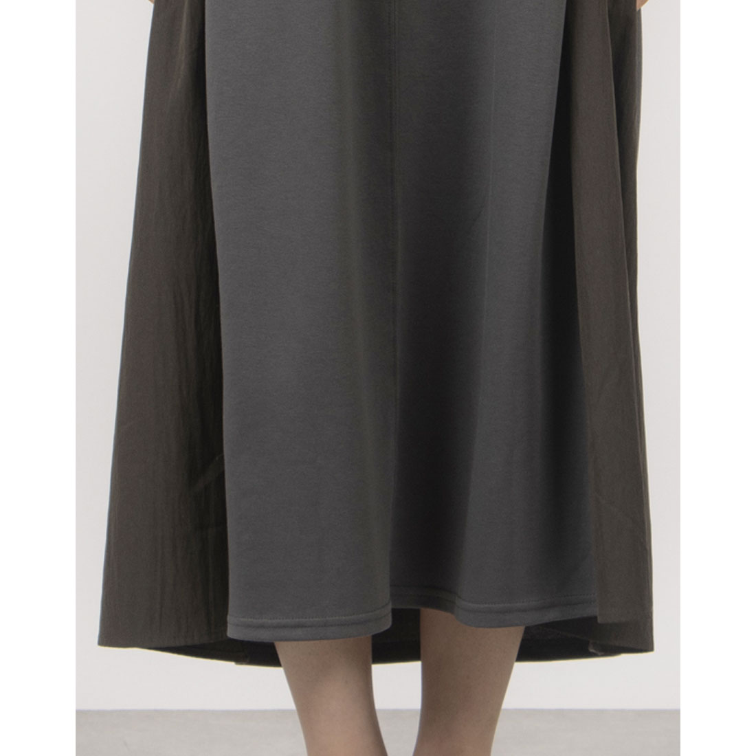 インタープラネット INTERPLANET 【接触冷感】サイドシャーリングワンピース （チャコールグレー） チャコールグレー