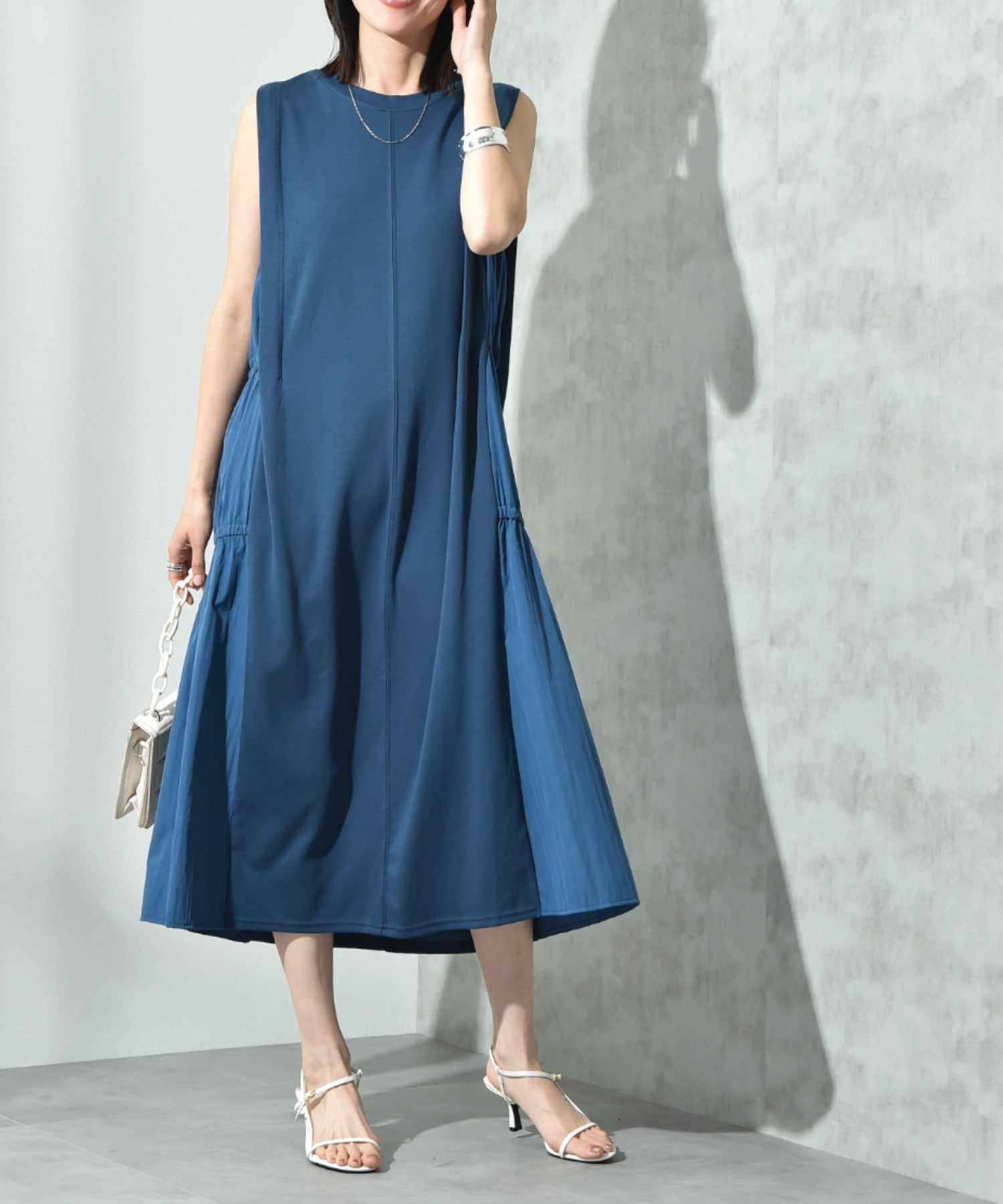 インタープラネット INTERPLANET 【接触冷感】サイドシャーリングワンピース （チャコールグレー） チャコールグレー