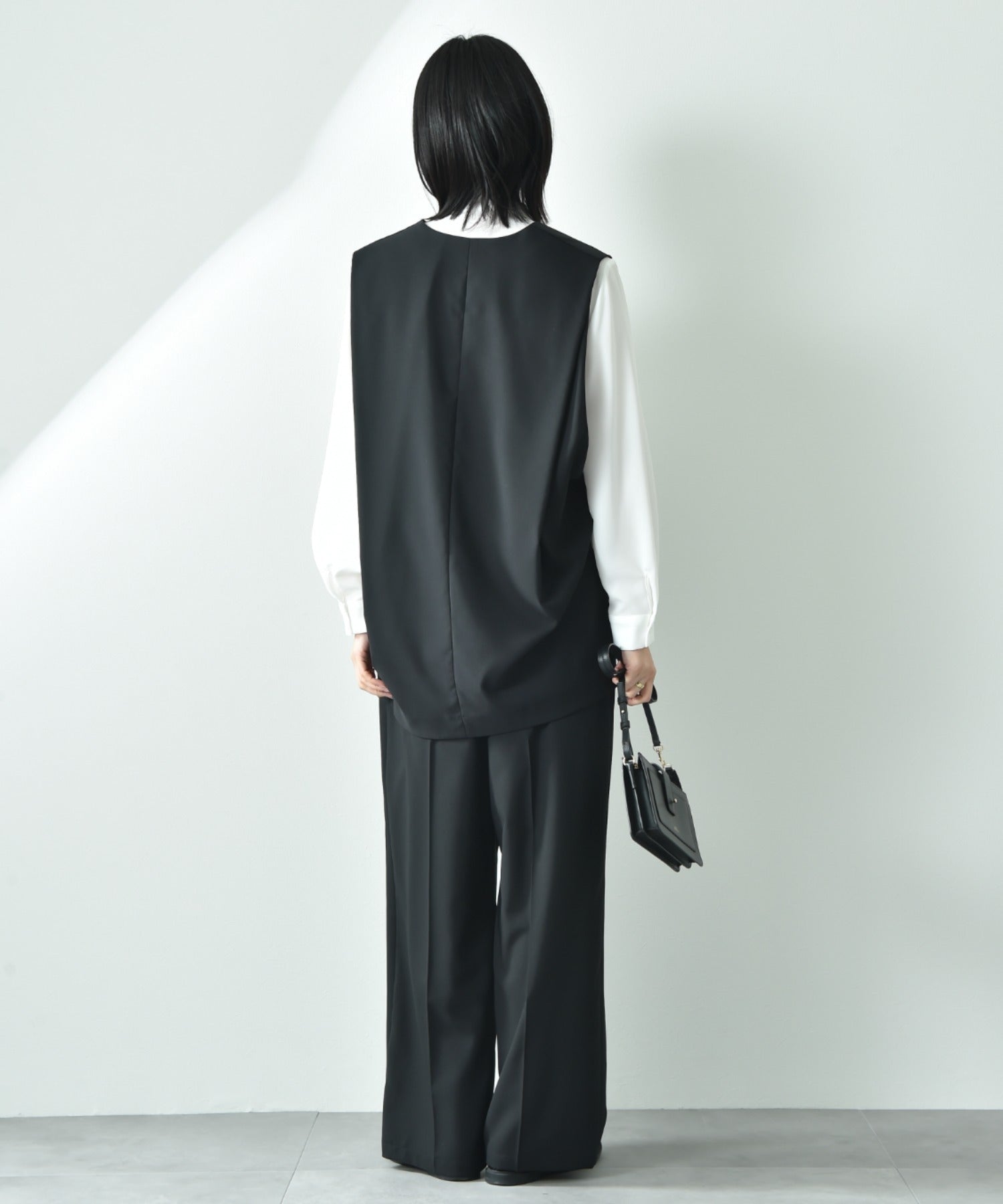 インタープラネット INTERPLANET 【CLOCHE】Reflax ECOウェザーストレッチテーパードパンツ （ブラック） ブラック