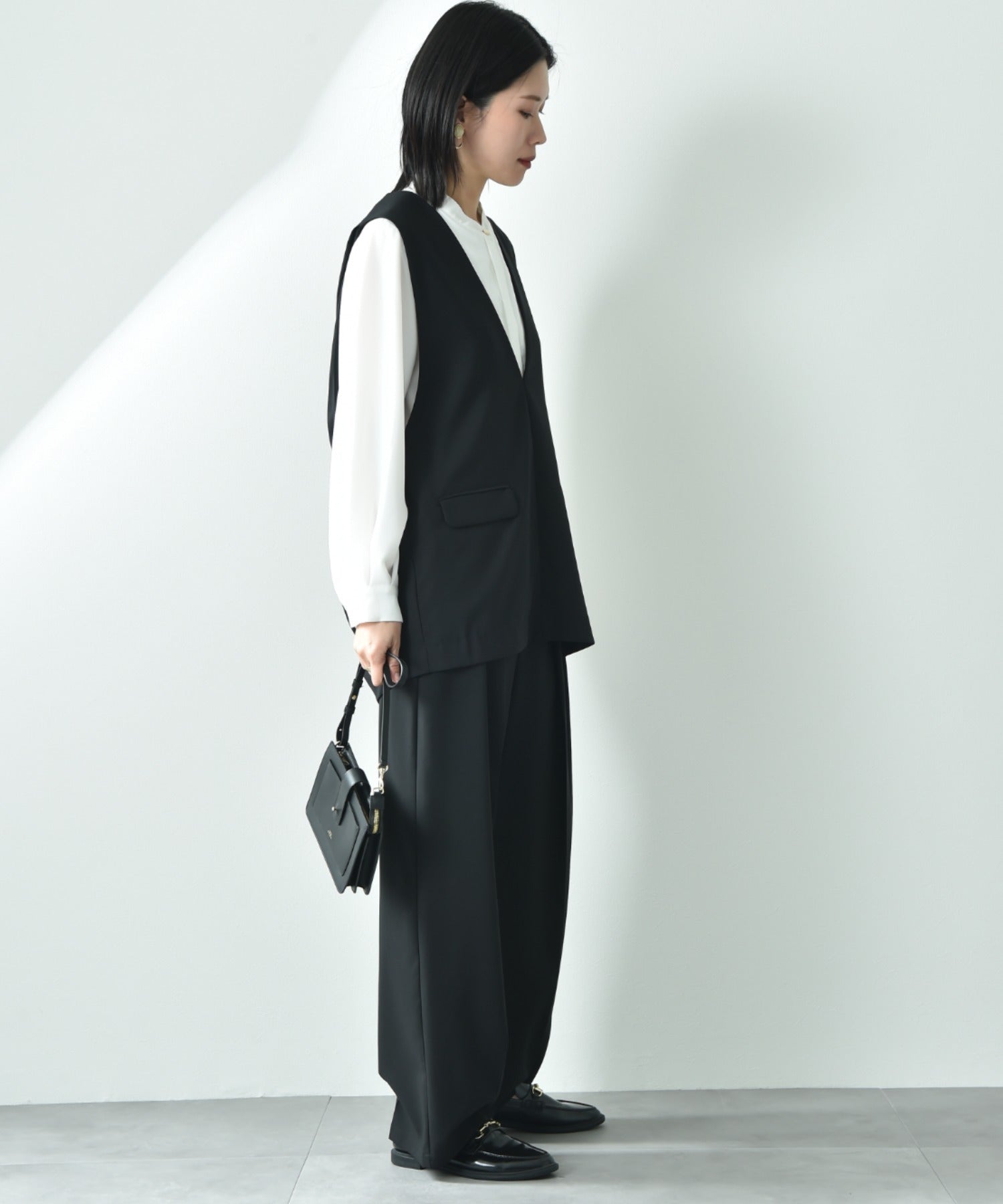 インタープラネット INTERPLANET 【CLOCHE】Reflax ECOウェザーストレッチテーパードパンツ （ブラック） ブラック