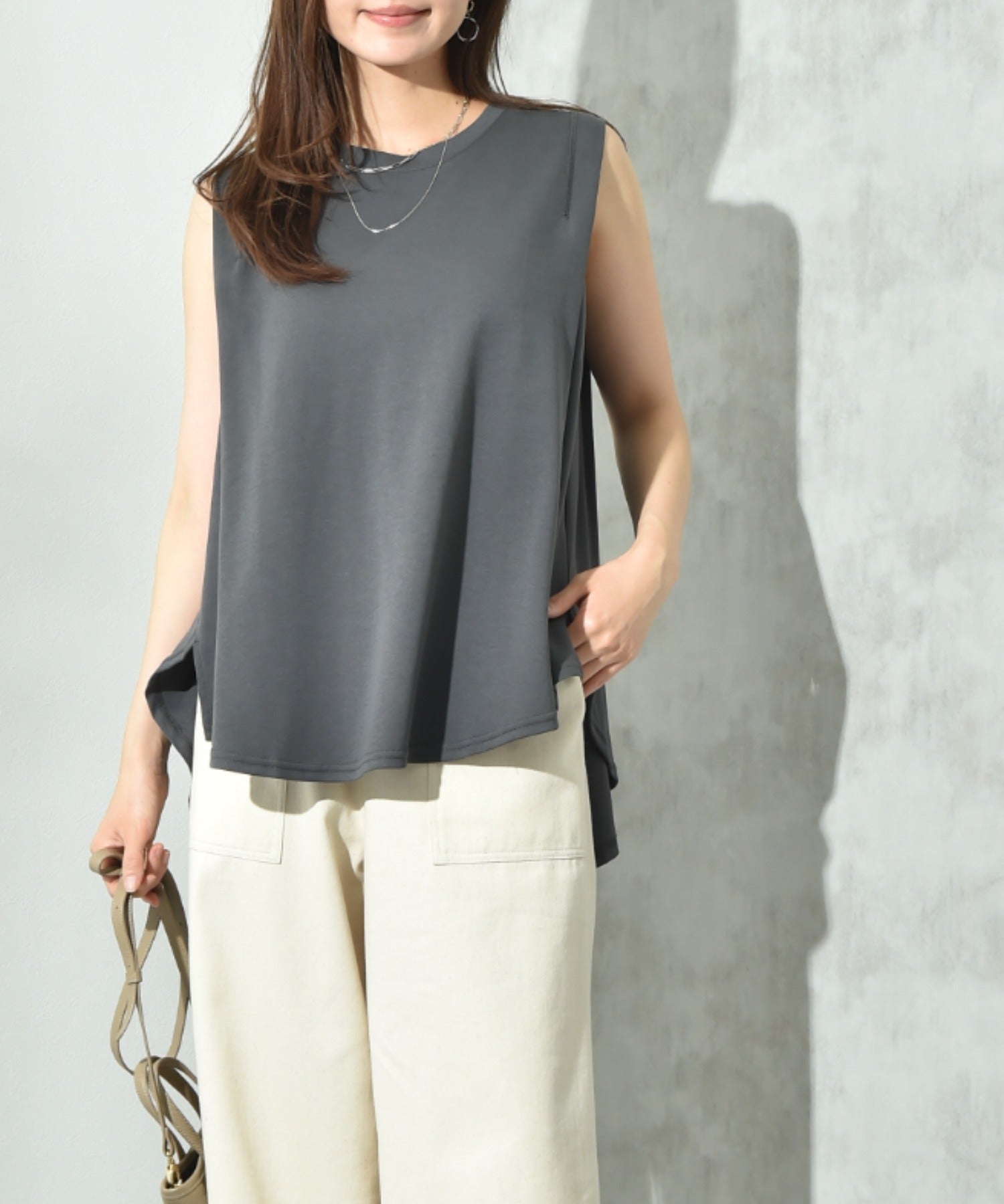 インタープラネット INTERPLANET 【接触冷感】パネル切替ノースリプルオーバー （グレージュ） グレージュ