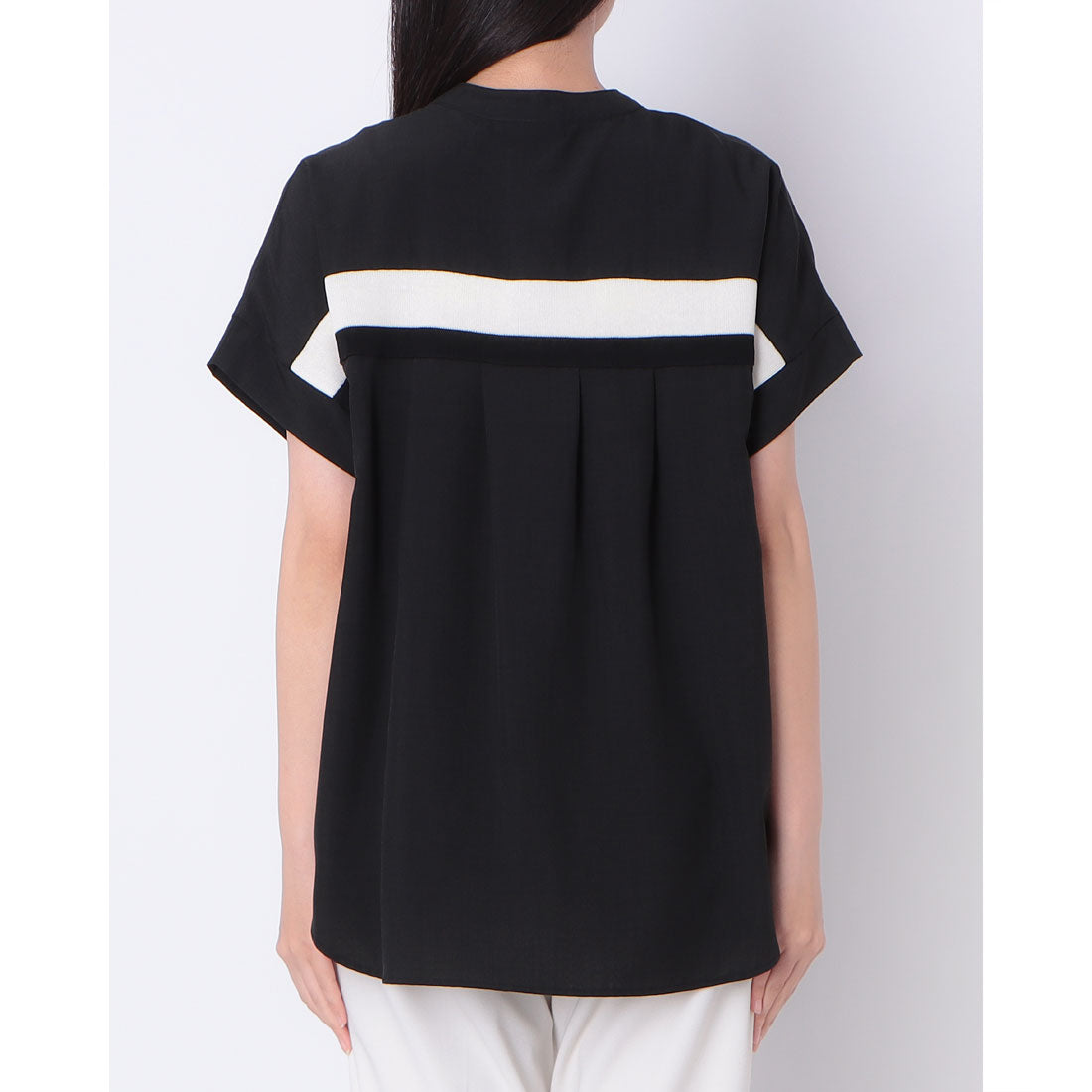 インタープラネット INTERPLANET 麻調バックテープ切替ブラウス （ブラック） ブラック