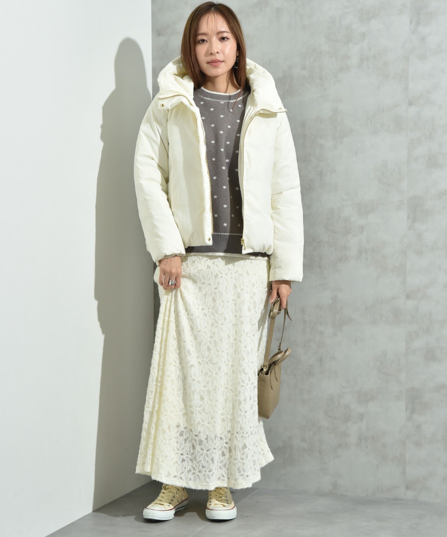 インタープラネット INTERPLANET ナイロンマイクロタフタフード付ショートコート （オフホワイト） オフホワイト