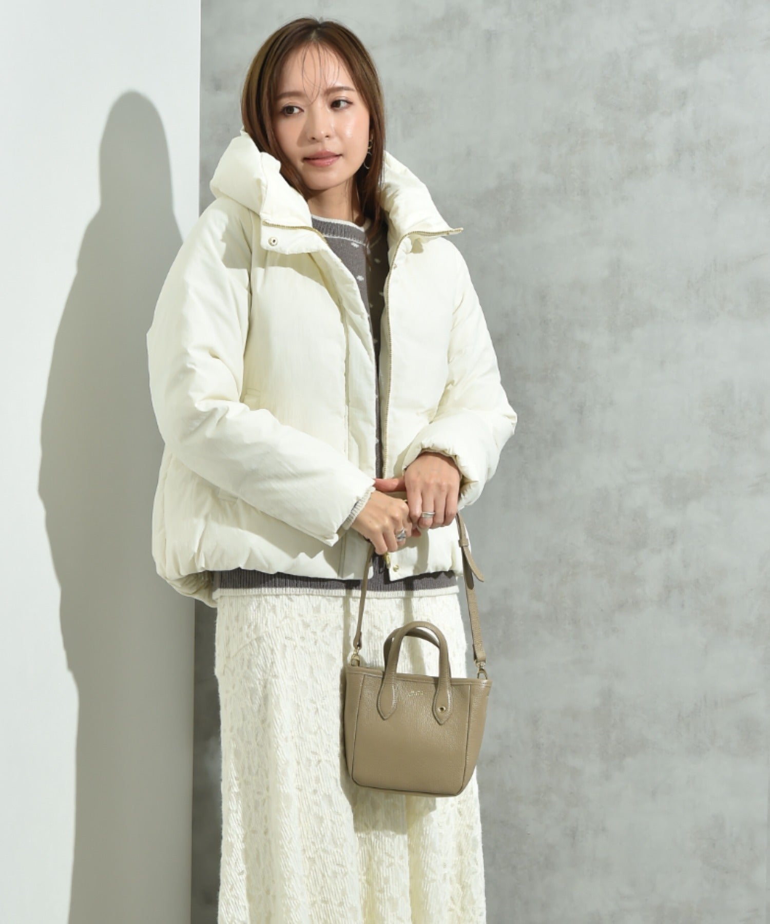 インタープラネット INTERPLANET ナイロンマイクロタフタフード付ショートコート （オフホワイト） オフホワイト