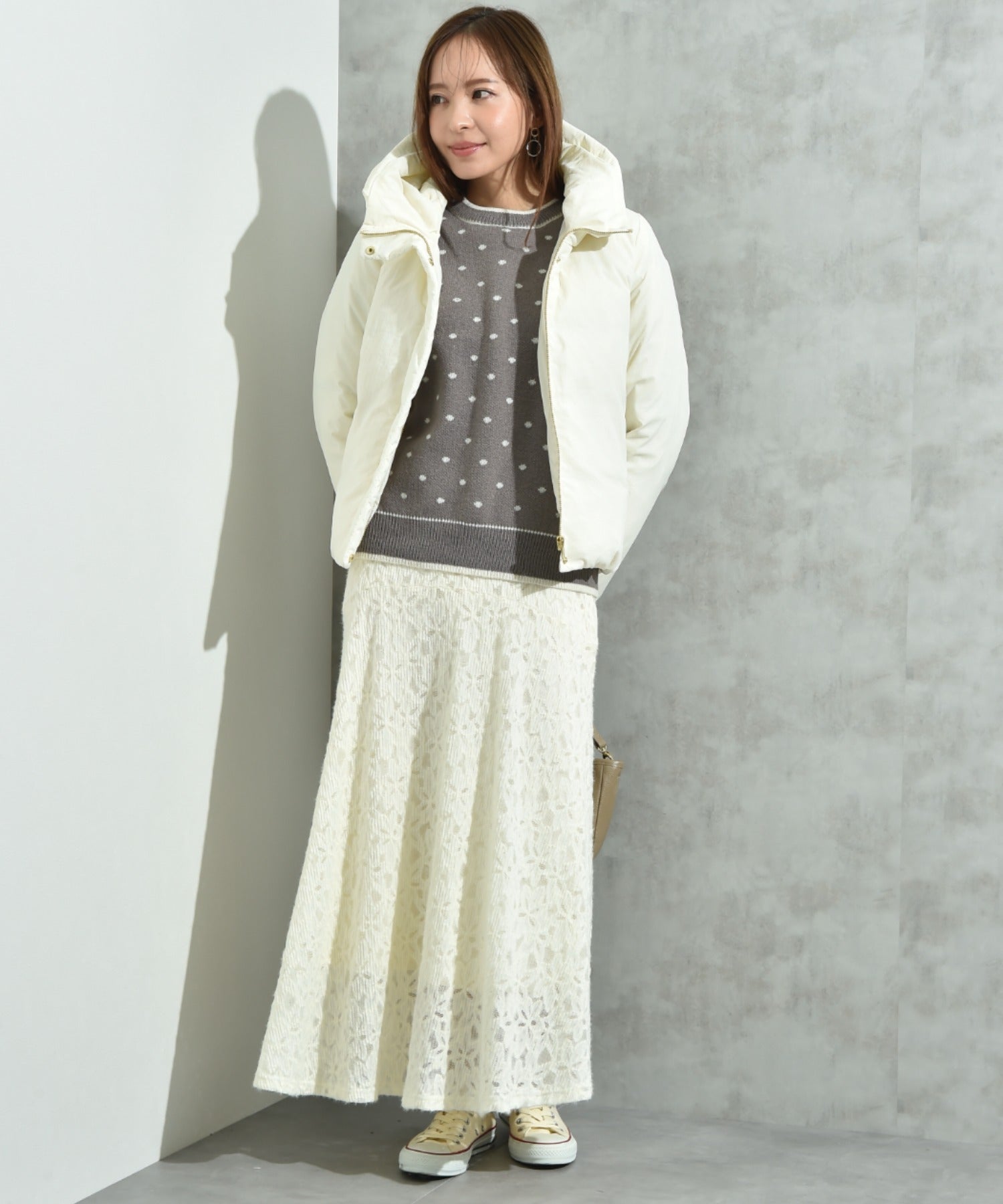 インタープラネット INTERPLANET ナイロンマイクロタフタフード付ショートコート （オフホワイト） オフホワイト