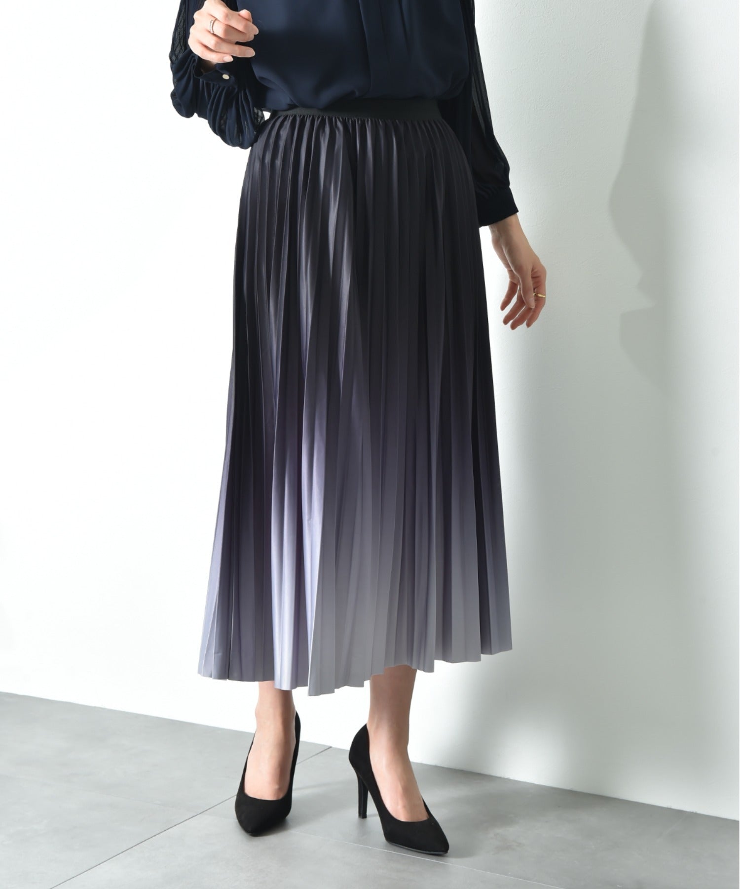 インタープラネット INTERPLANET グラデーションプリーツスカート （ブラック） ブラック