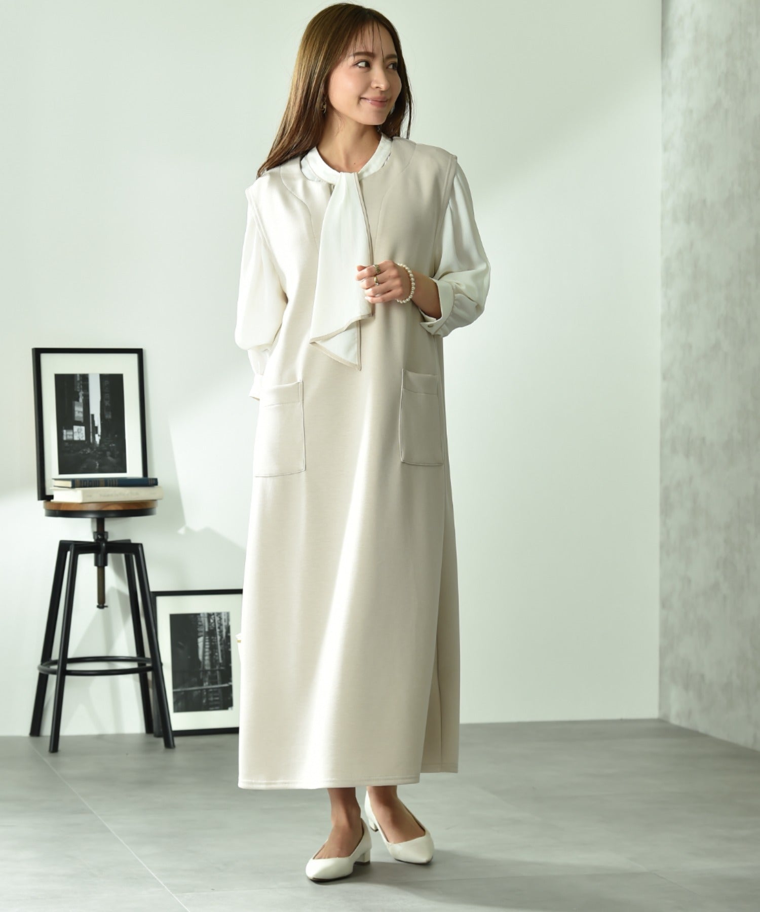 インタープラネット INTERPLANET ダンボールニットフレンチスリーブ深Vワンピース （ブラック） ブラック