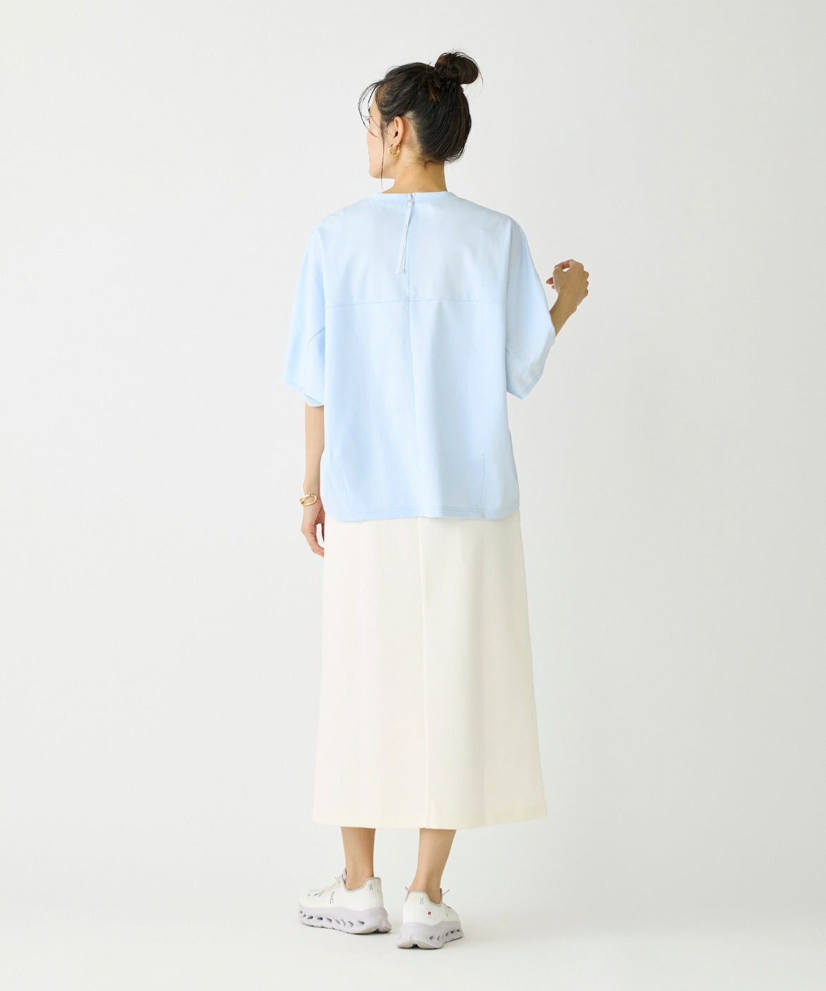 イッツインターナショナル I.T.'S. international バックジップTシャツ   （サックス3） サックス3