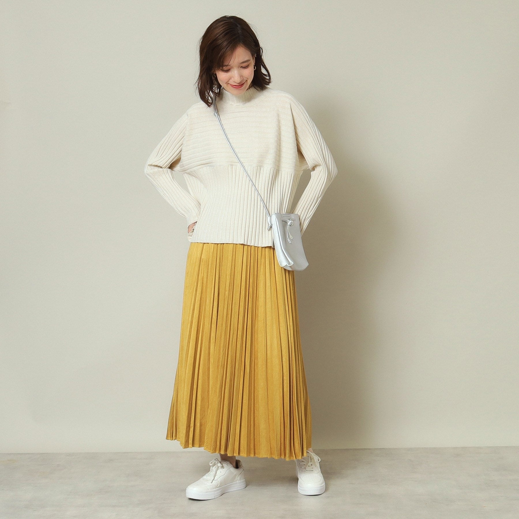 ITS' DEMO ITS'DEMO 【Elastic Waist / Hand Washable】 Fake Suede Pleated Skirt