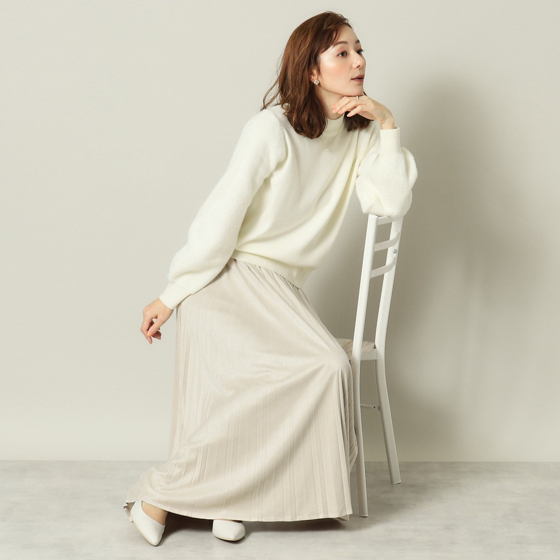 ITS' DEMO ITS'DEMO 【Elastic Waist / Hand Washable】 Fake Suede Pleated Skirt