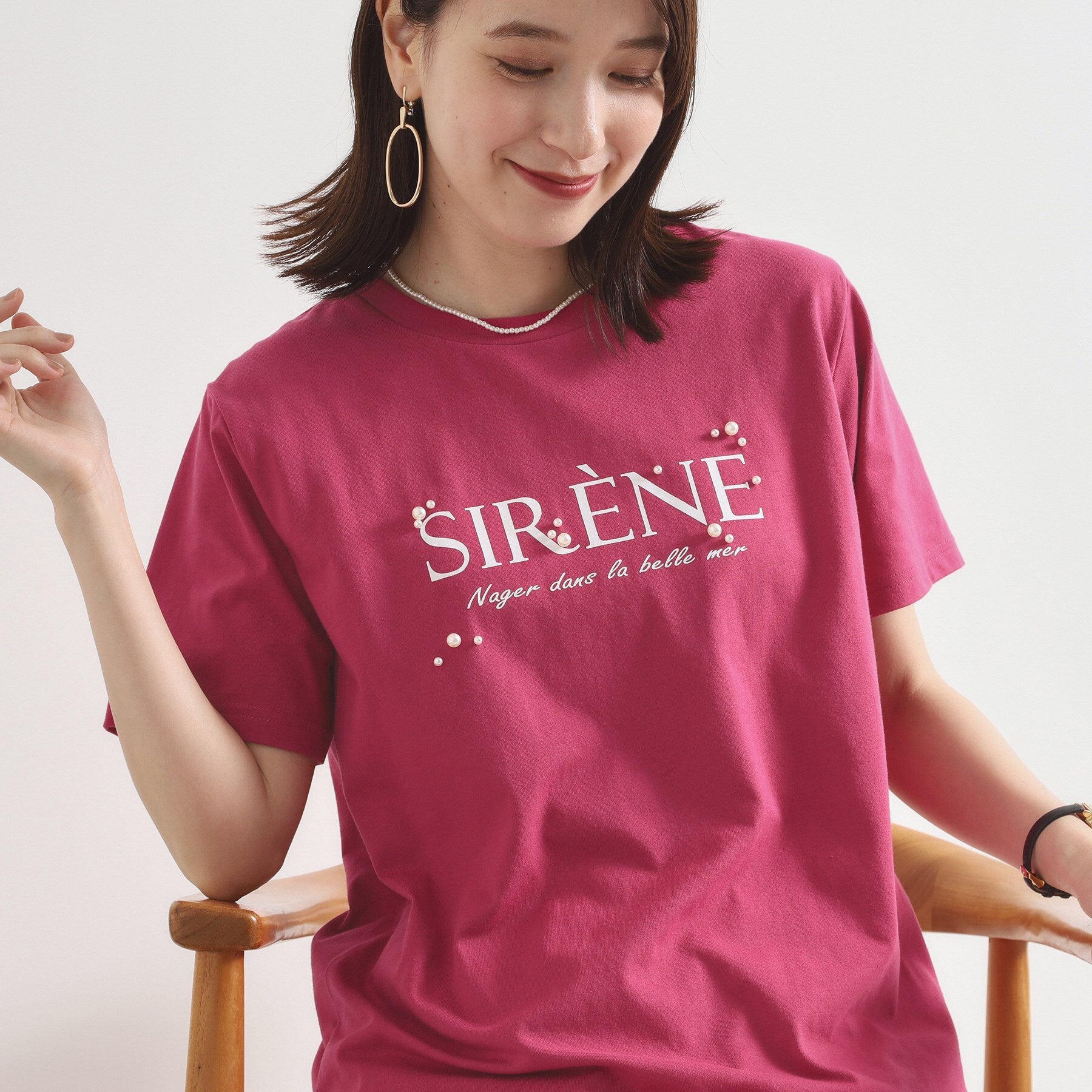 イッツデモ ITS'DEMO 【手洗い可】パール調ロゴTシャツ （ピンク(073)） ピンク(073)