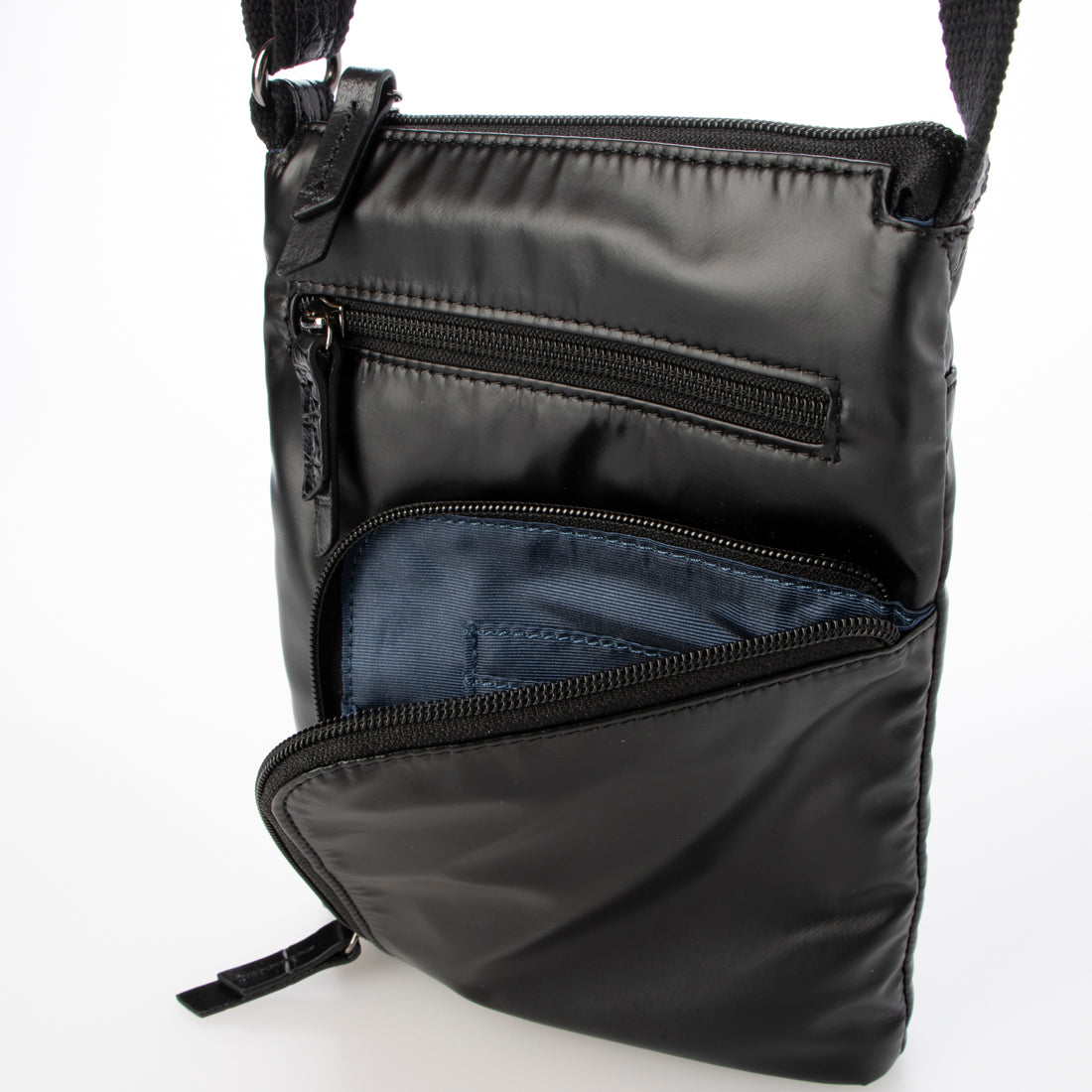 イタベリー ITABELY スマホポシェット （Black） Black