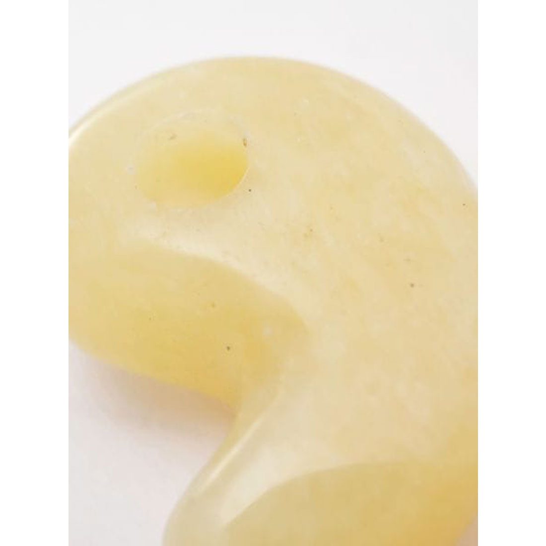 【岩座】古代型勾玉 ライトイエロー ライトイエロー