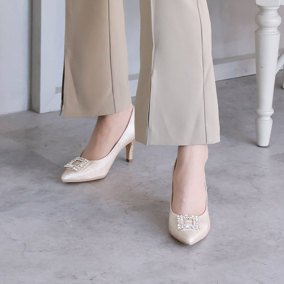 Jurer by vivian pointed toe jewel buckle pumps