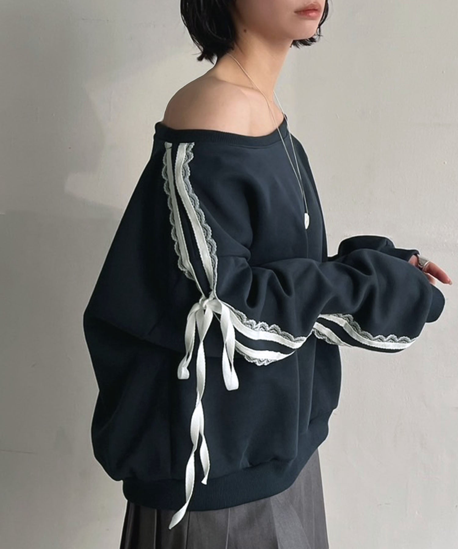 Jewelobe Jewelobe 寬鬆船領蕾絲蝴蝶結套頭衫