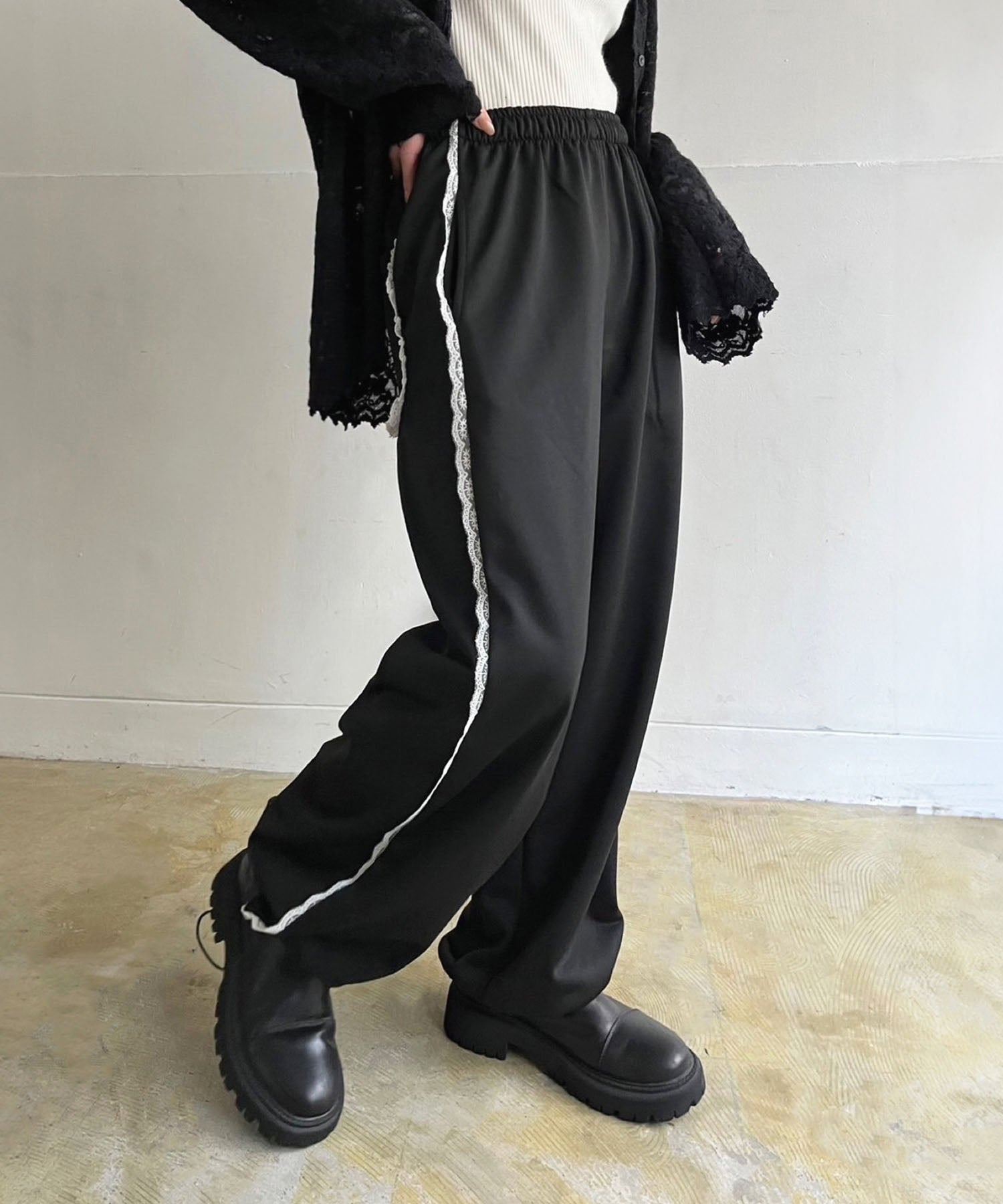 ジュエローブ Jewelobe レースラインスウェットパンツ