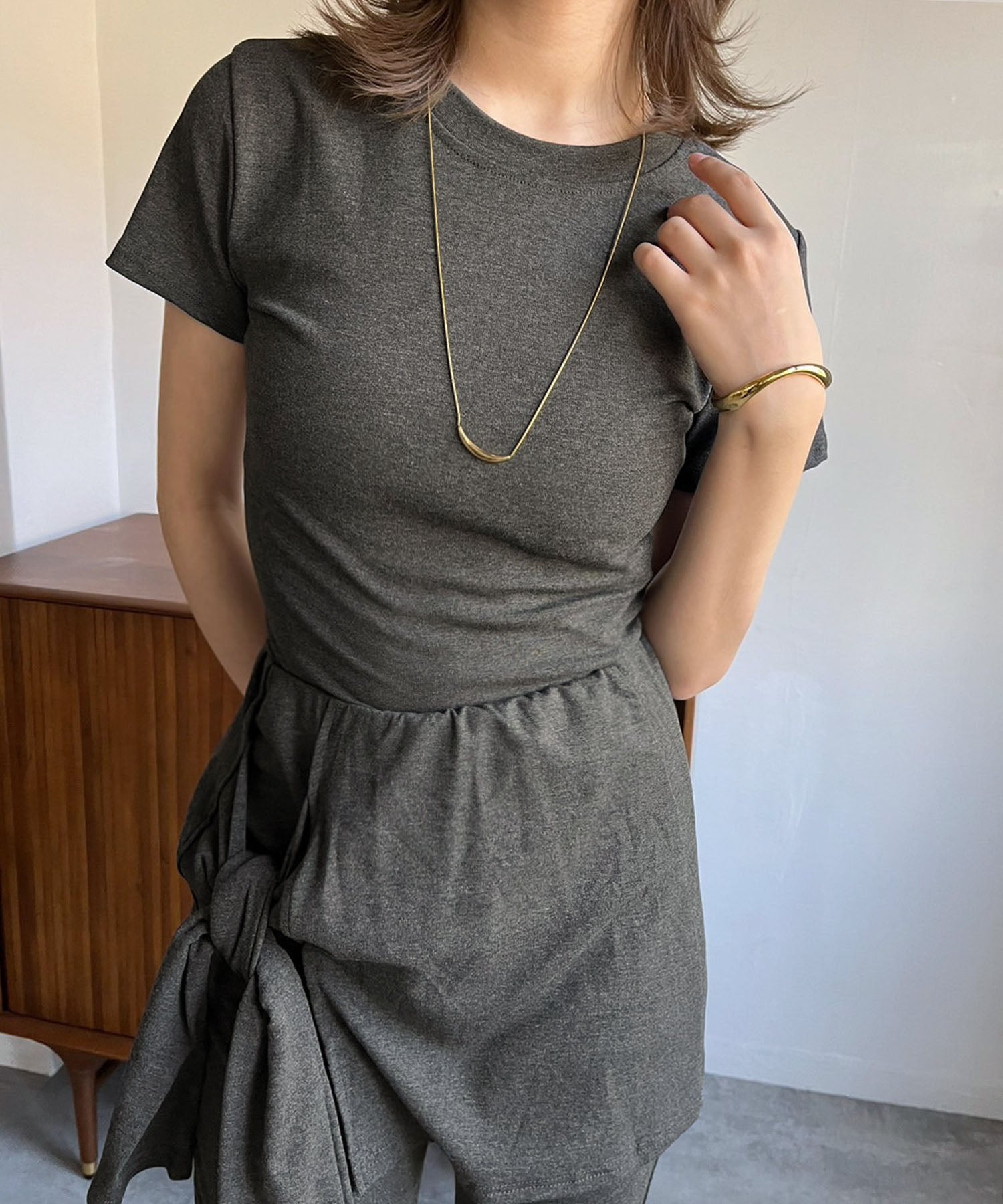ジュエローブ Jewelobe タイトTシャツ×ラップスカートドッキングブーツカットパンツセットアップ （グレー） グレー
