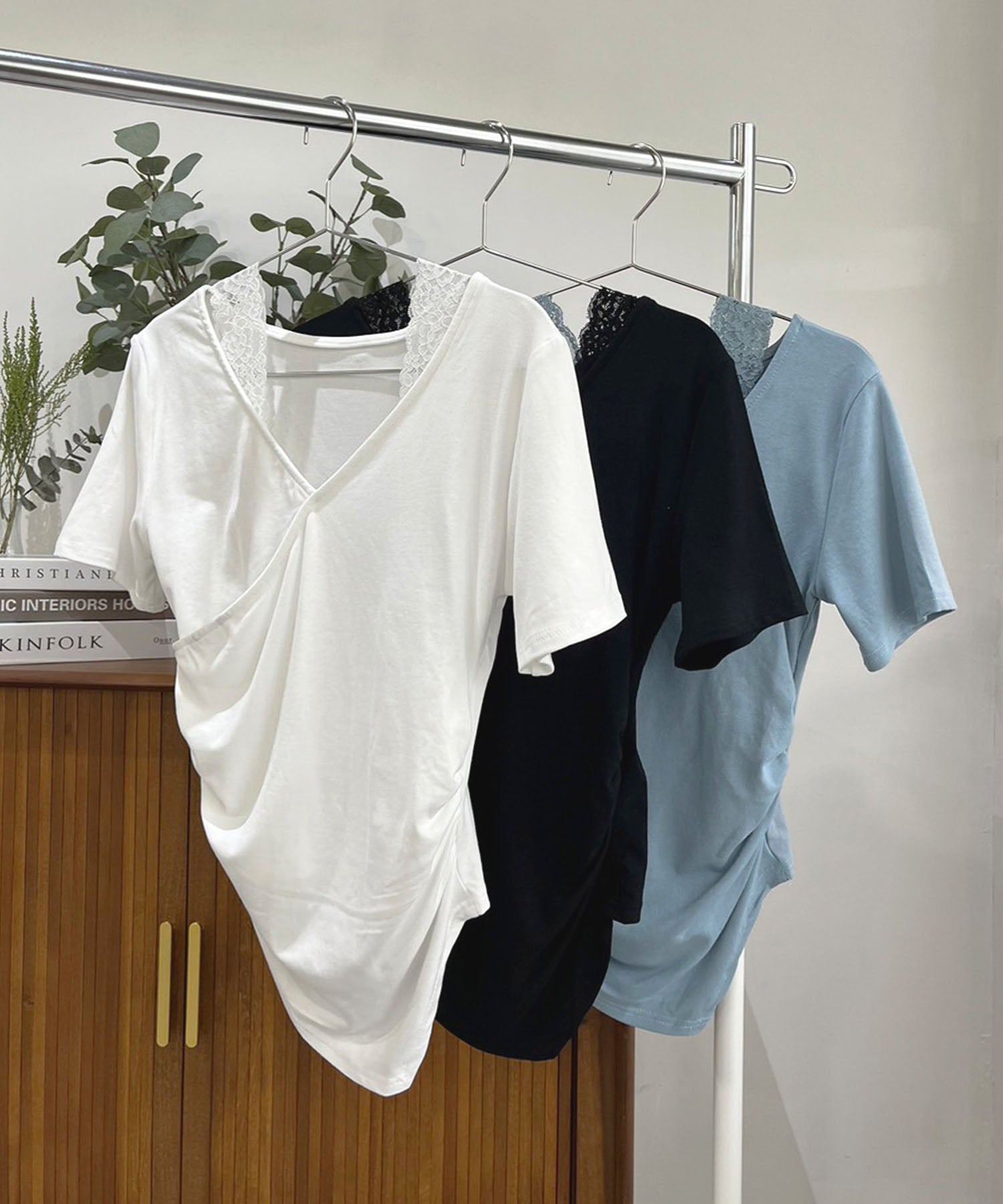 ジュエローブ Jewelobe カシュクールレースストラップオフショルTシャツ （ブルー） ブルー