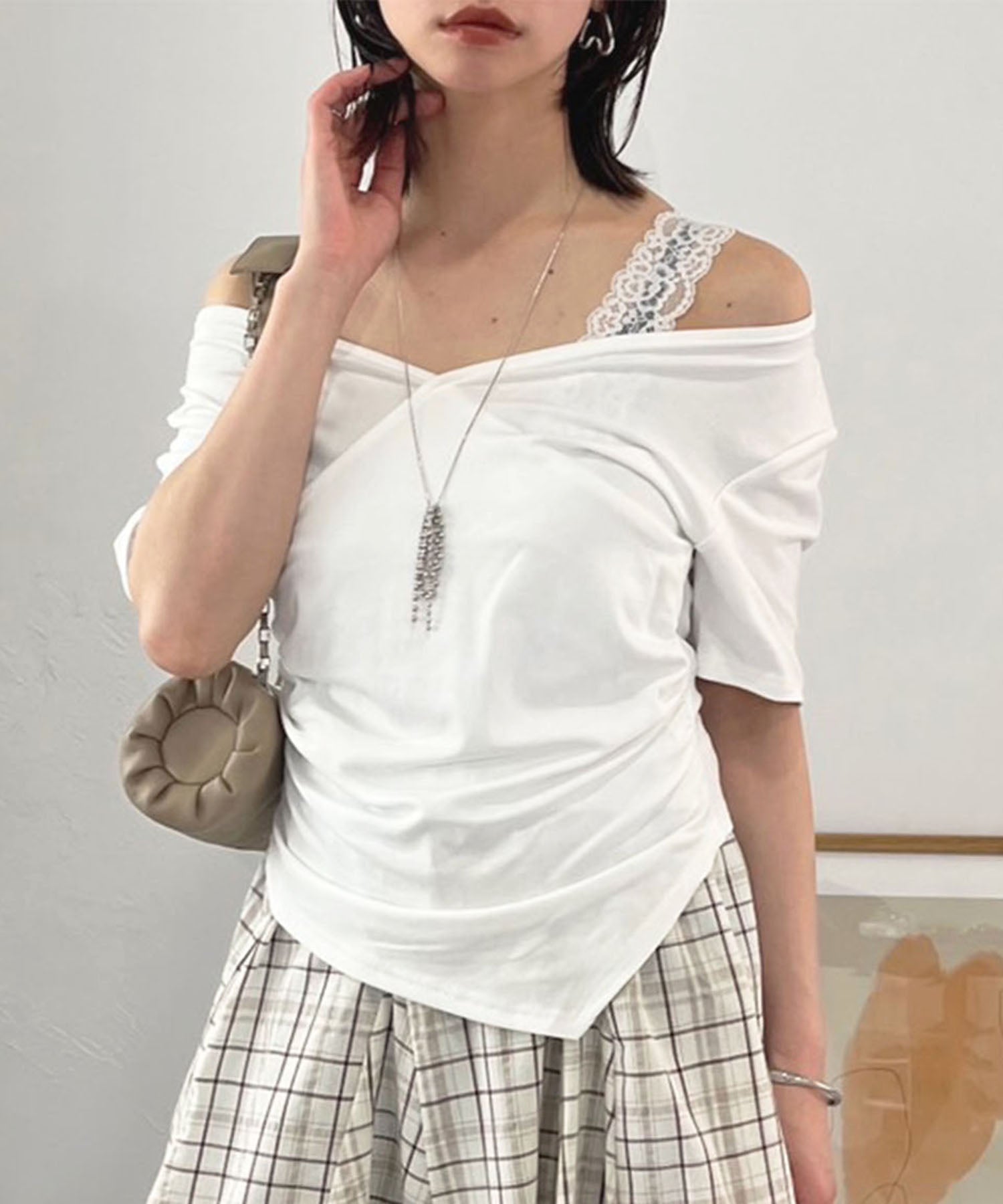 ジュエローブ Jewelobe カシュクールレースストラップオフショルTシャツ （ホワイト） ホワイト