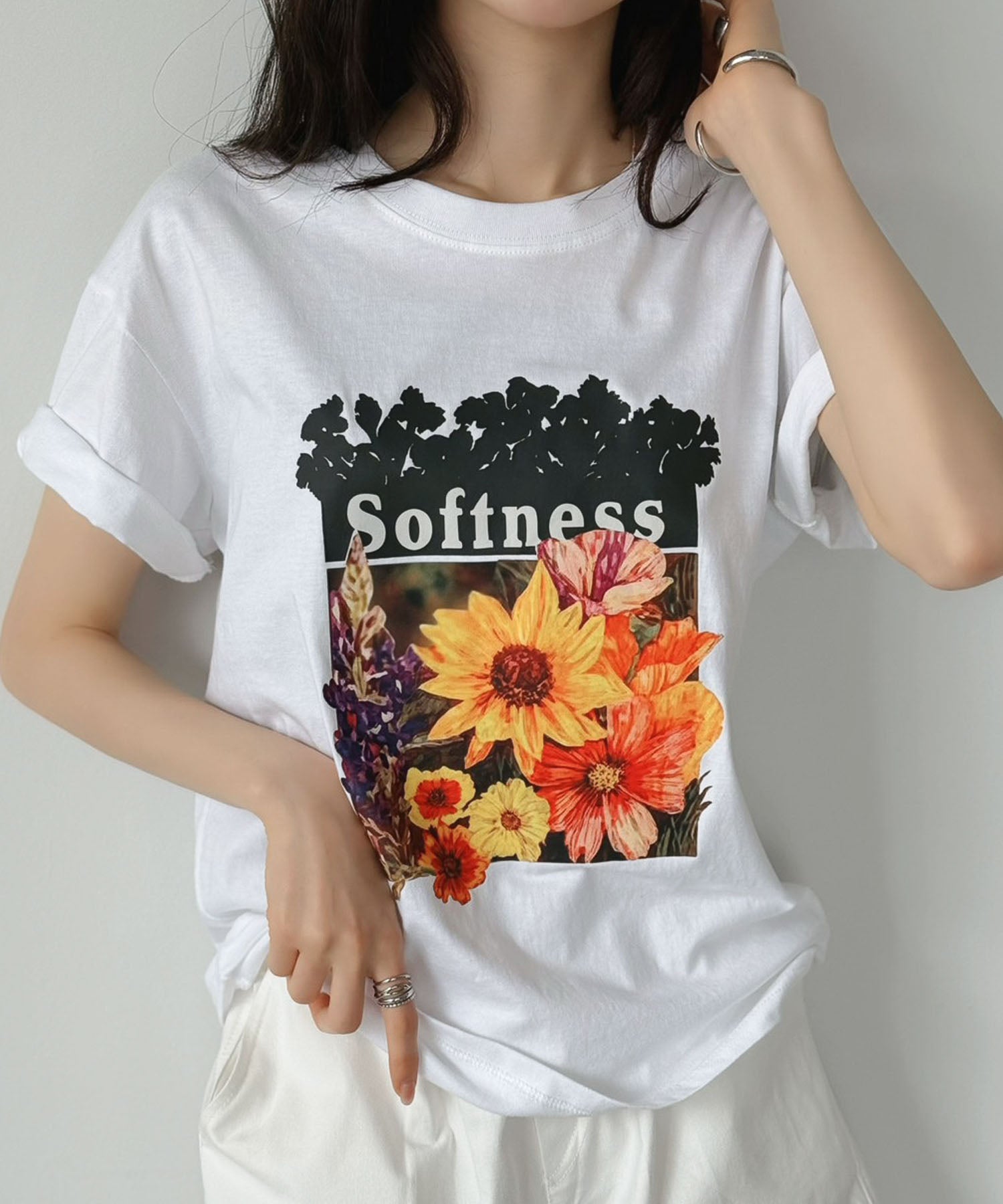 ジュエローブ Jewelobe フラワーロゴTシャツ （ホワイト） ホワイト
