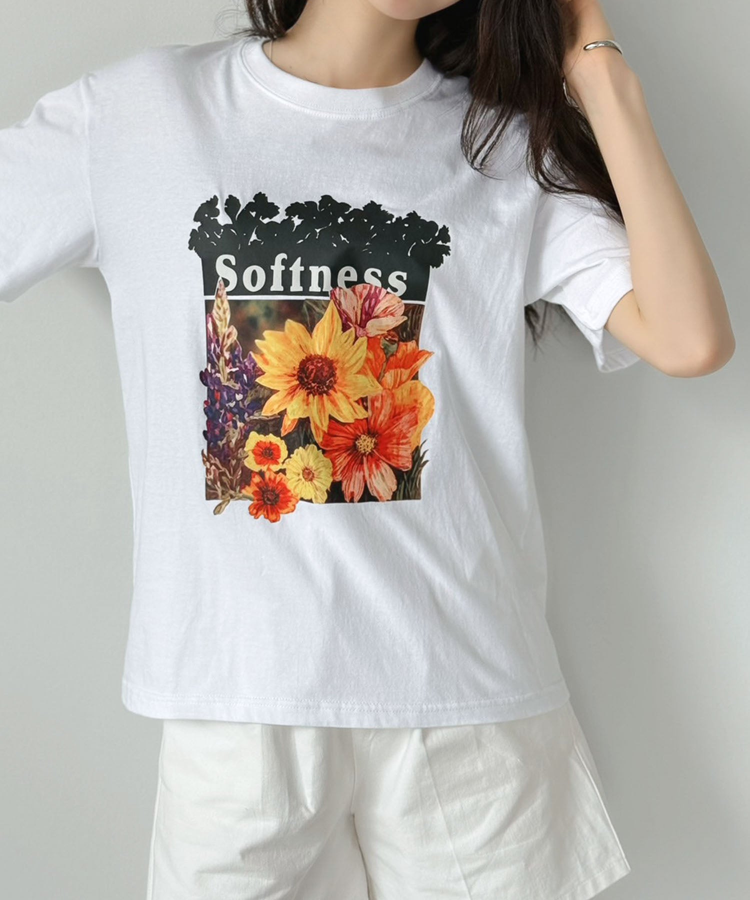 ジュエローブ Jewelobe フラワーロゴTシャツ （ホワイト） ホワイト