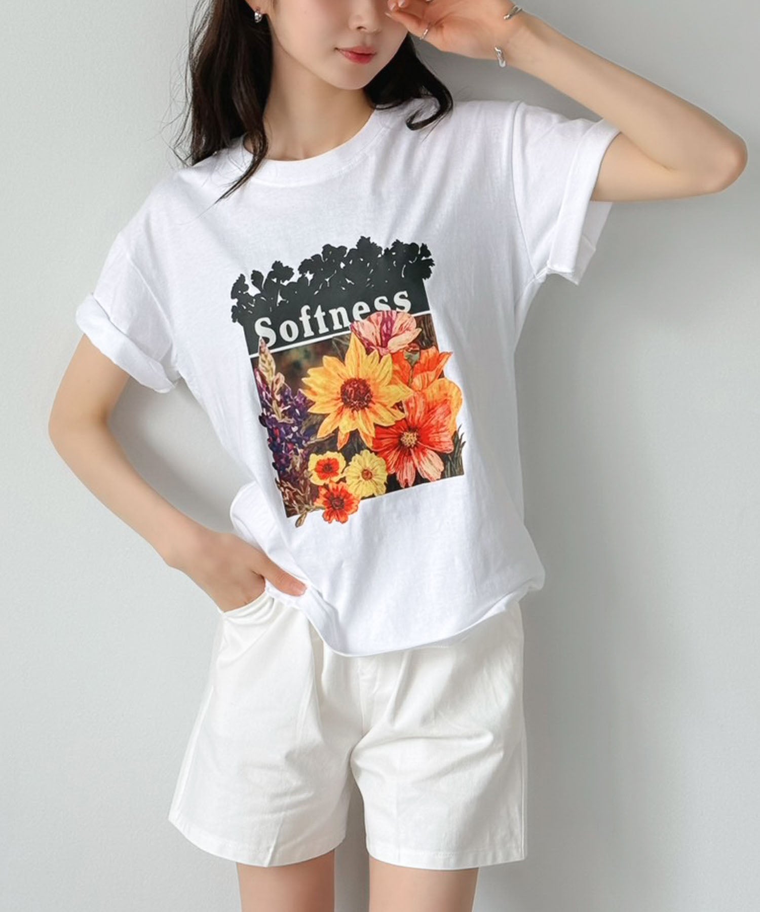 ジュエローブ Jewelobe フラワーロゴTシャツ （ホワイト） ホワイト