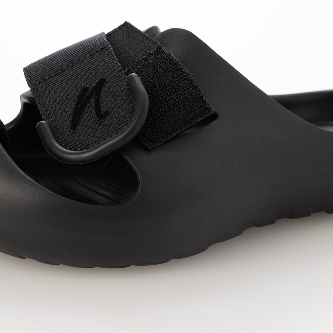 ジョーニンブル Joe Nimble ユニセックス リカバリーサンダル （Black） Black