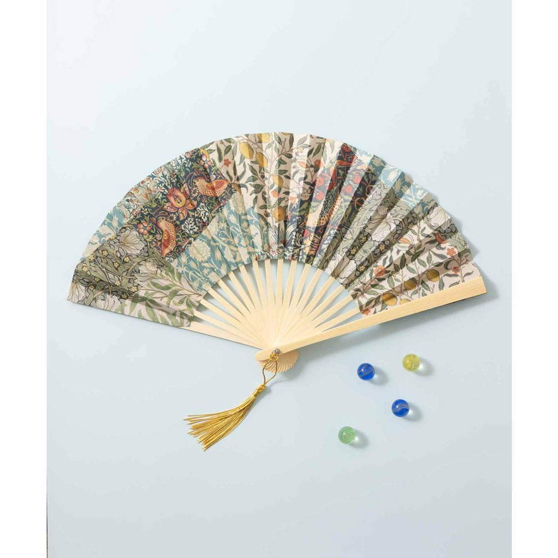 ジュビリー Jubilee ウィリアムモリス柄 木製 洋柄 紙扇子 タッセル付 （その他2） その他2