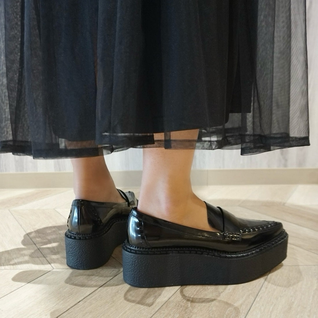 ジェフリーキャンベル Jeffrey Campbell 厚底ローファー （ブラック） ブラック