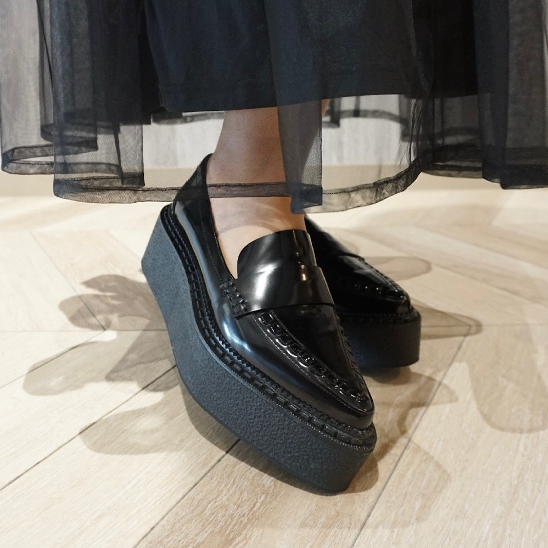 ジェフリーキャンベル Jeffrey Campbell 厚底ローファー （ブラック） ブラック