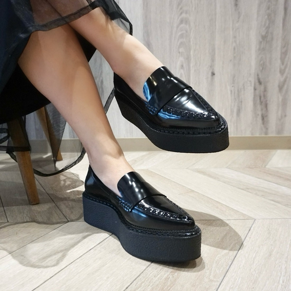 ジェフリーキャンベル Jeffrey Campbell 厚底ローファー （ブラック） ブラック