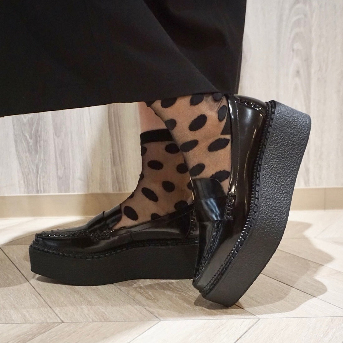 ジェフリーキャンベル Jeffrey Campbell 厚底ローファー （ブラック） ブラック